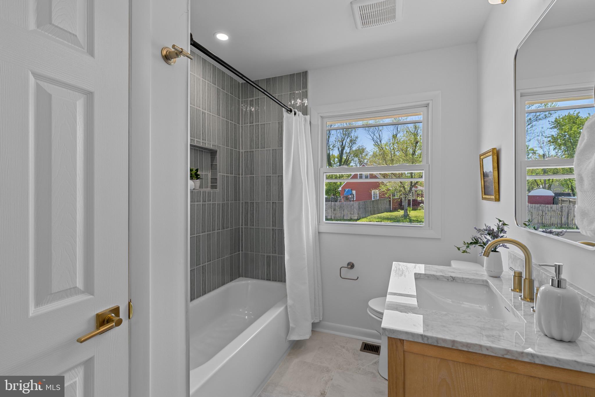 HARUNDALE - Residential