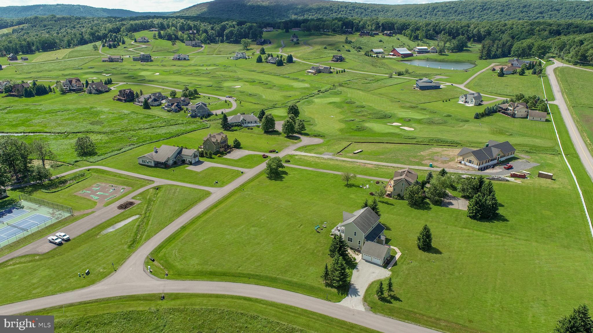 WATERFRONT GREENS - Residential