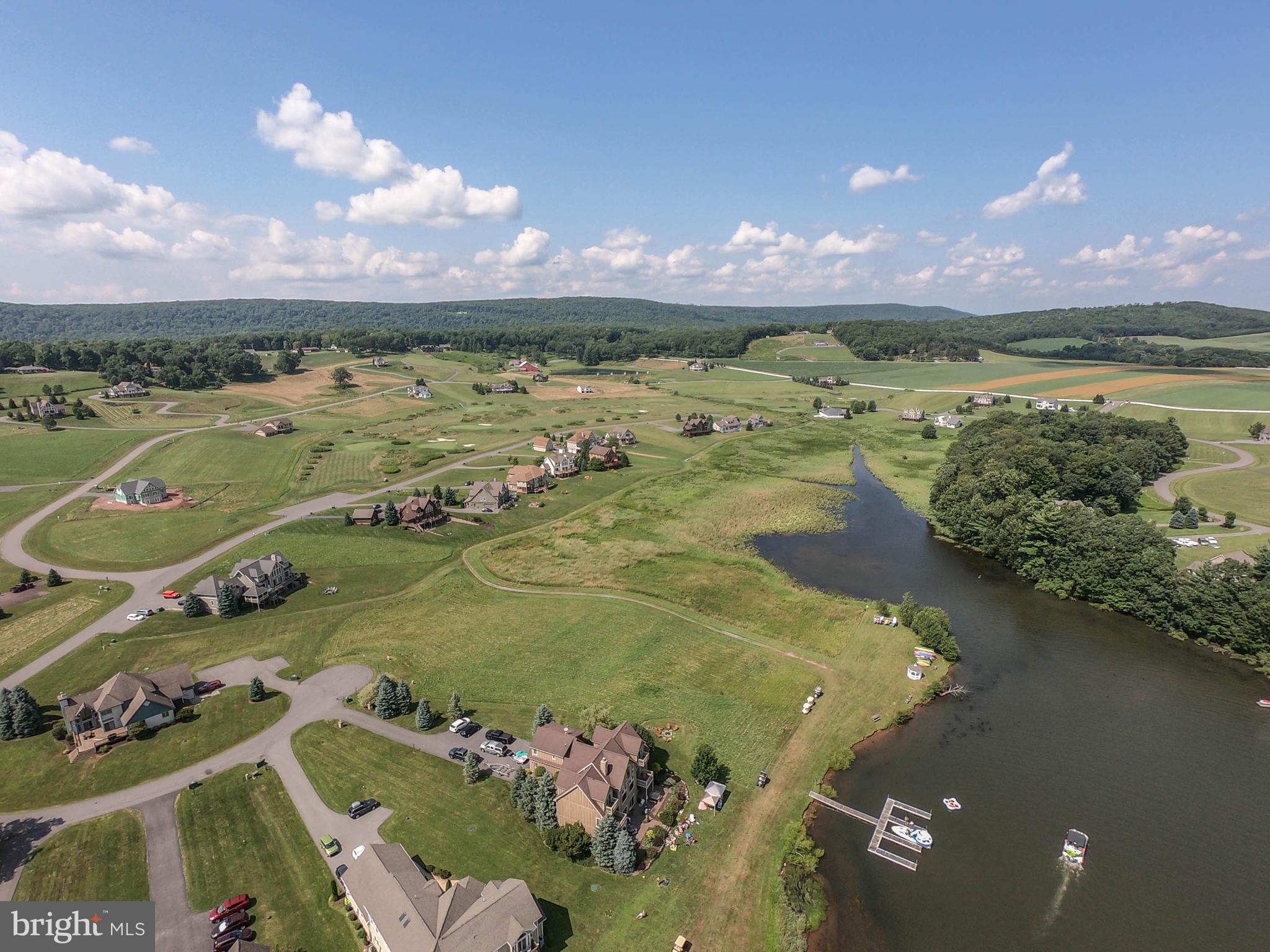 WATERFRONT GREENS - Residential
