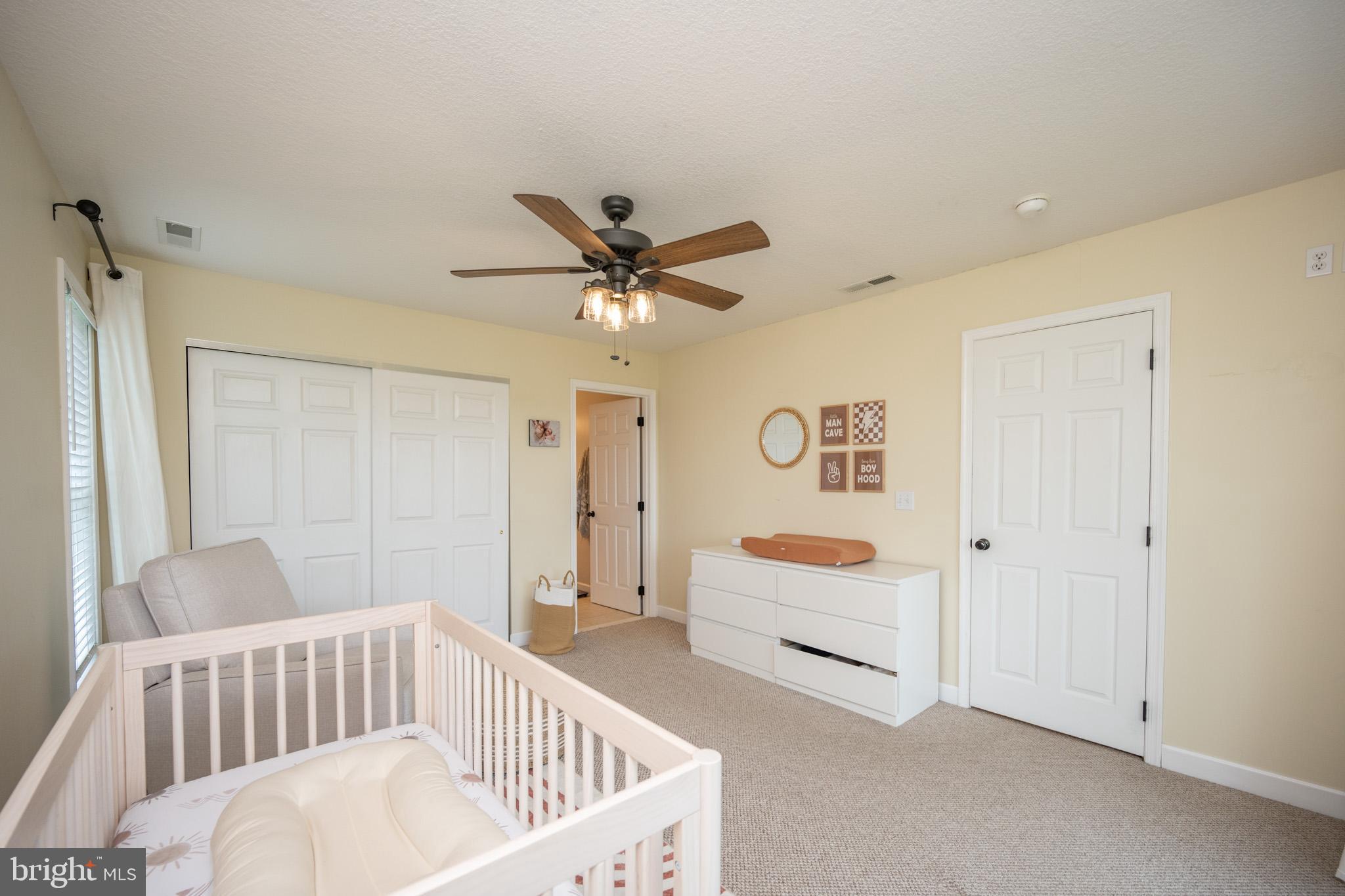 WATERFRONT GREENS - Residential