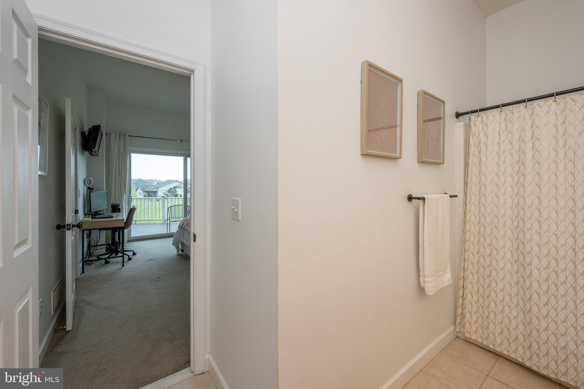 WATERFRONT GREENS - Residential