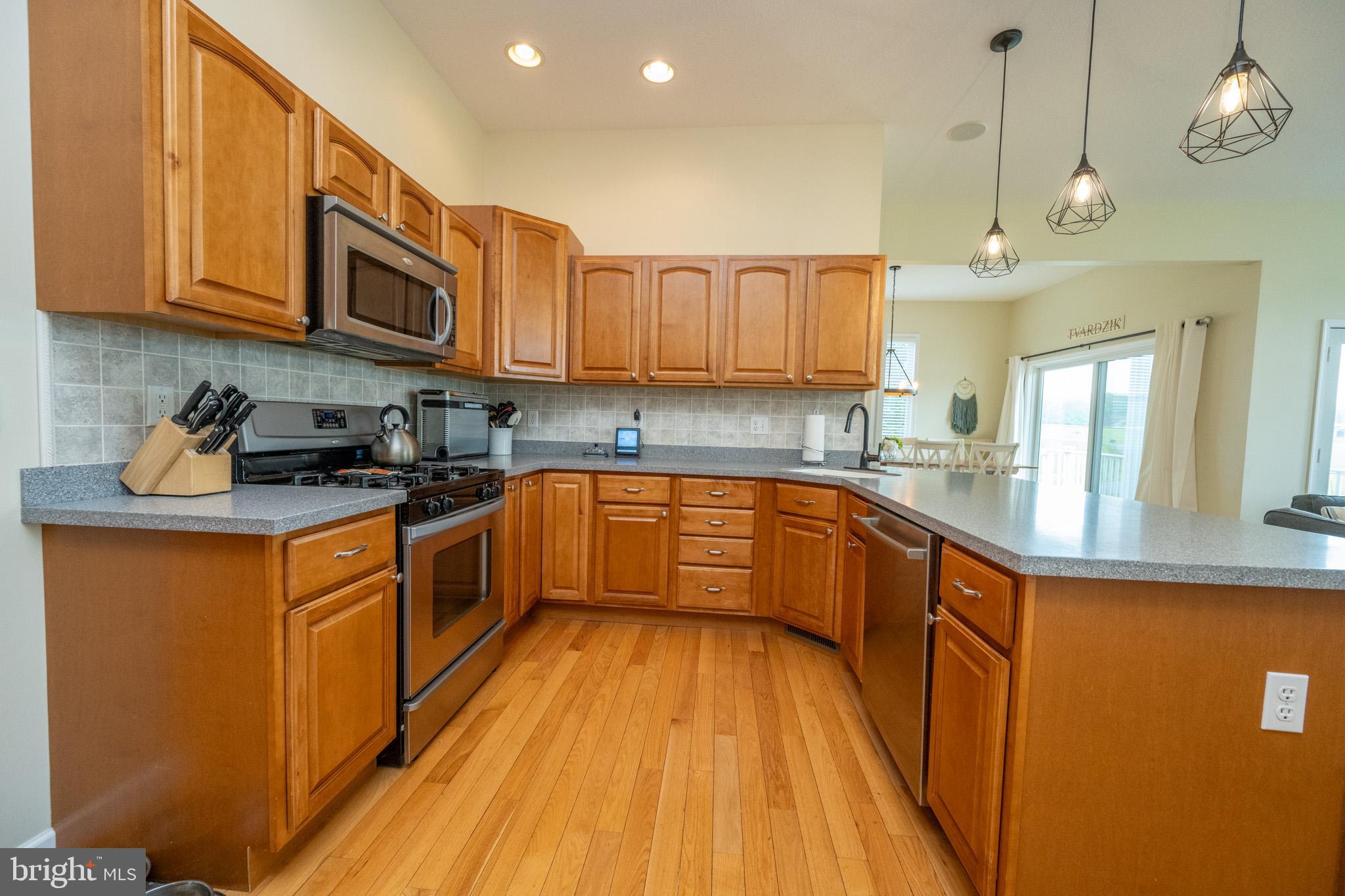 WATERFRONT GREENS - Residential