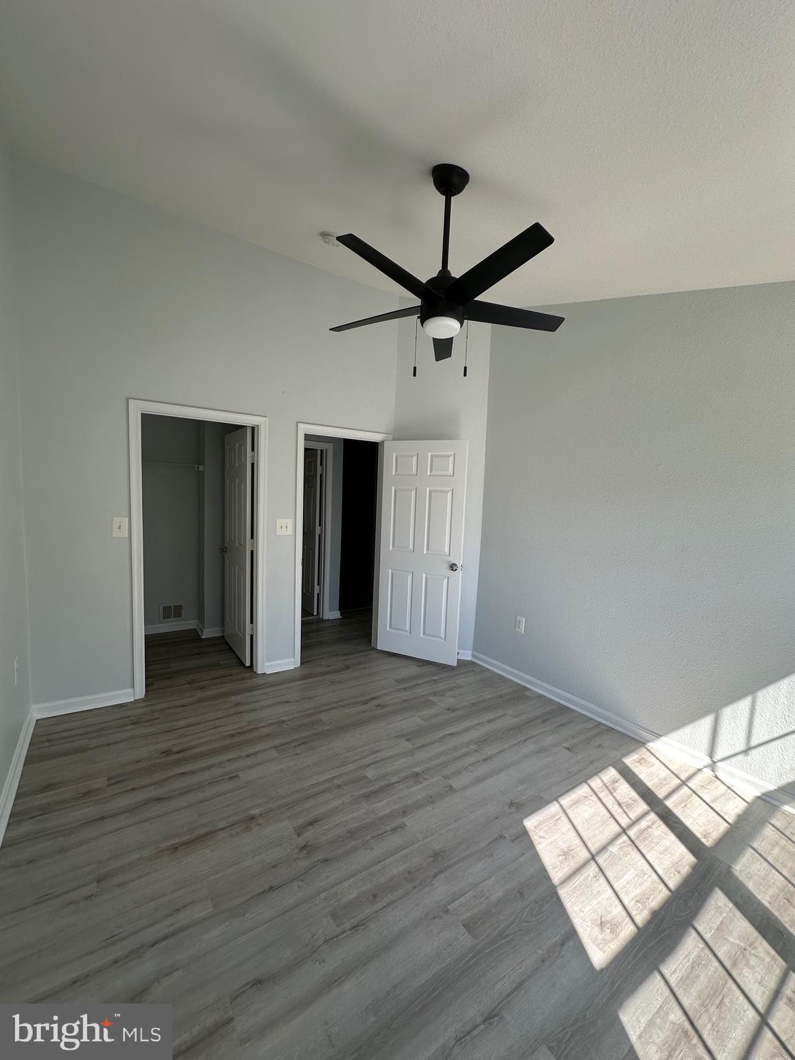 FOX MILL STATION - Residential Lease