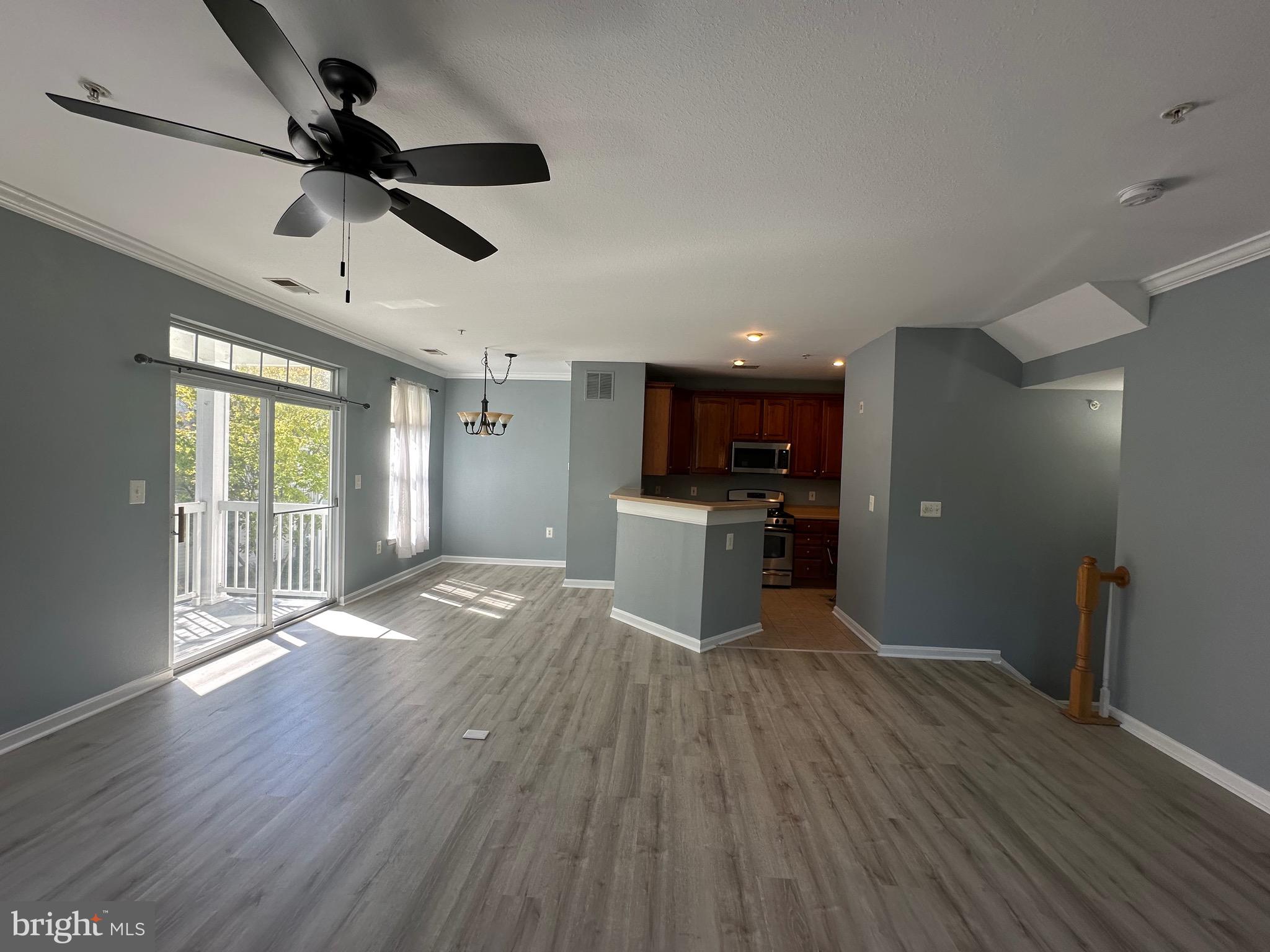 FOX MILL STATION - Residential Lease