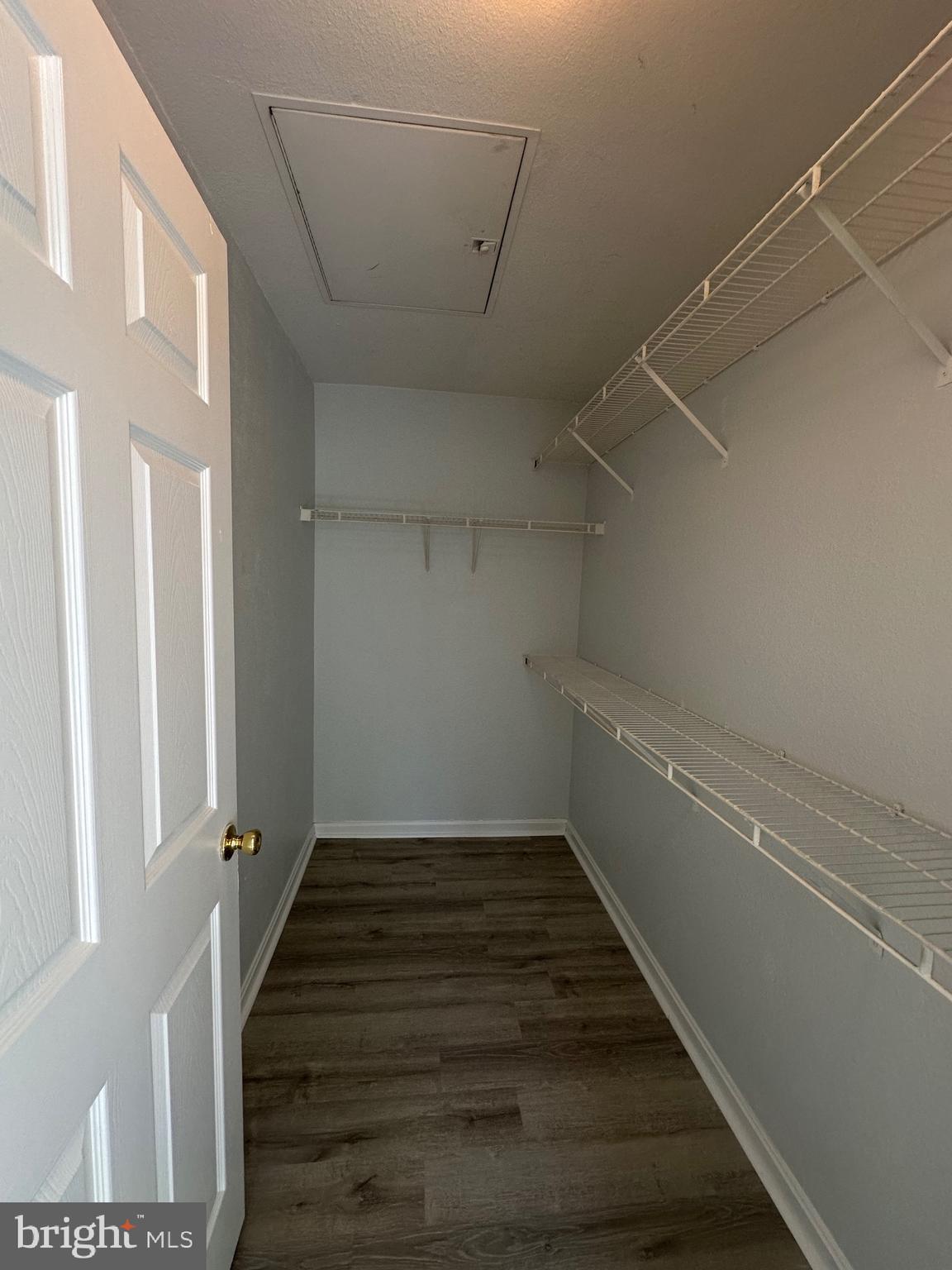 FOX MILL STATION - Residential Lease