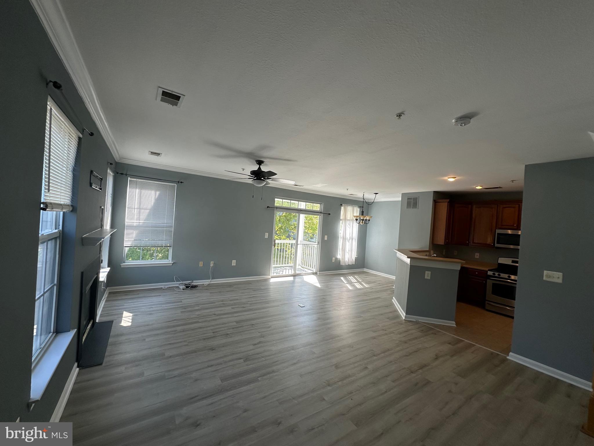 FOX MILL STATION - Residential Lease