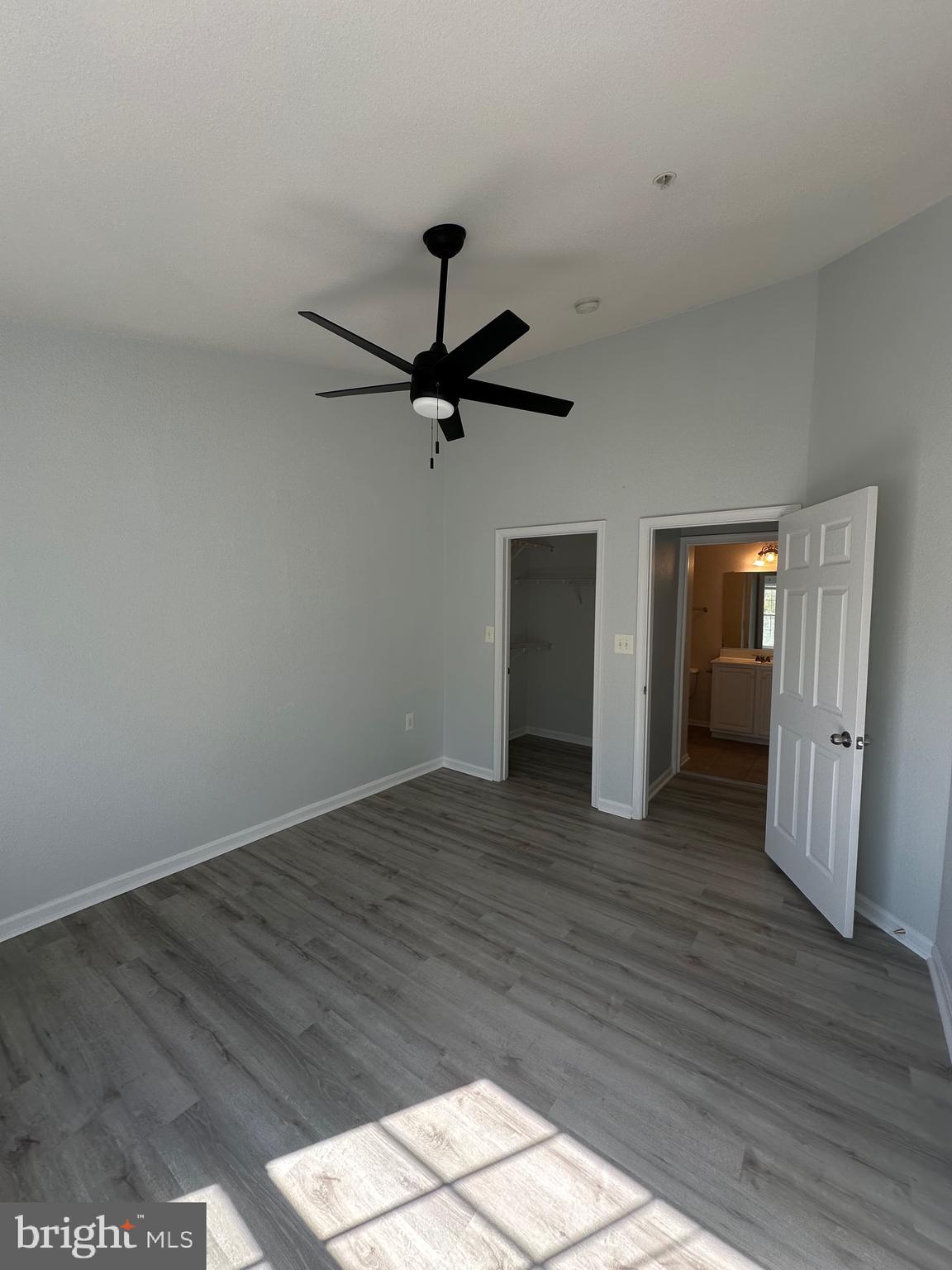 FOX MILL STATION - Residential Lease