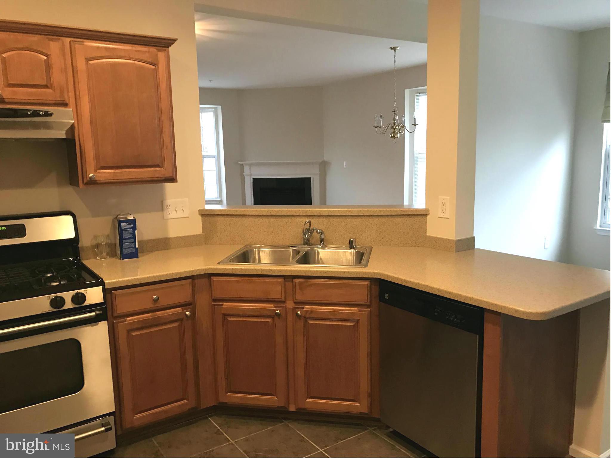 WATERS EDGE - Residential Lease