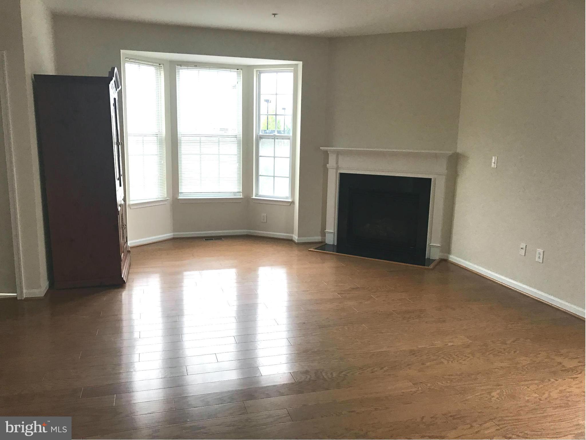 WATERS EDGE - Residential Lease