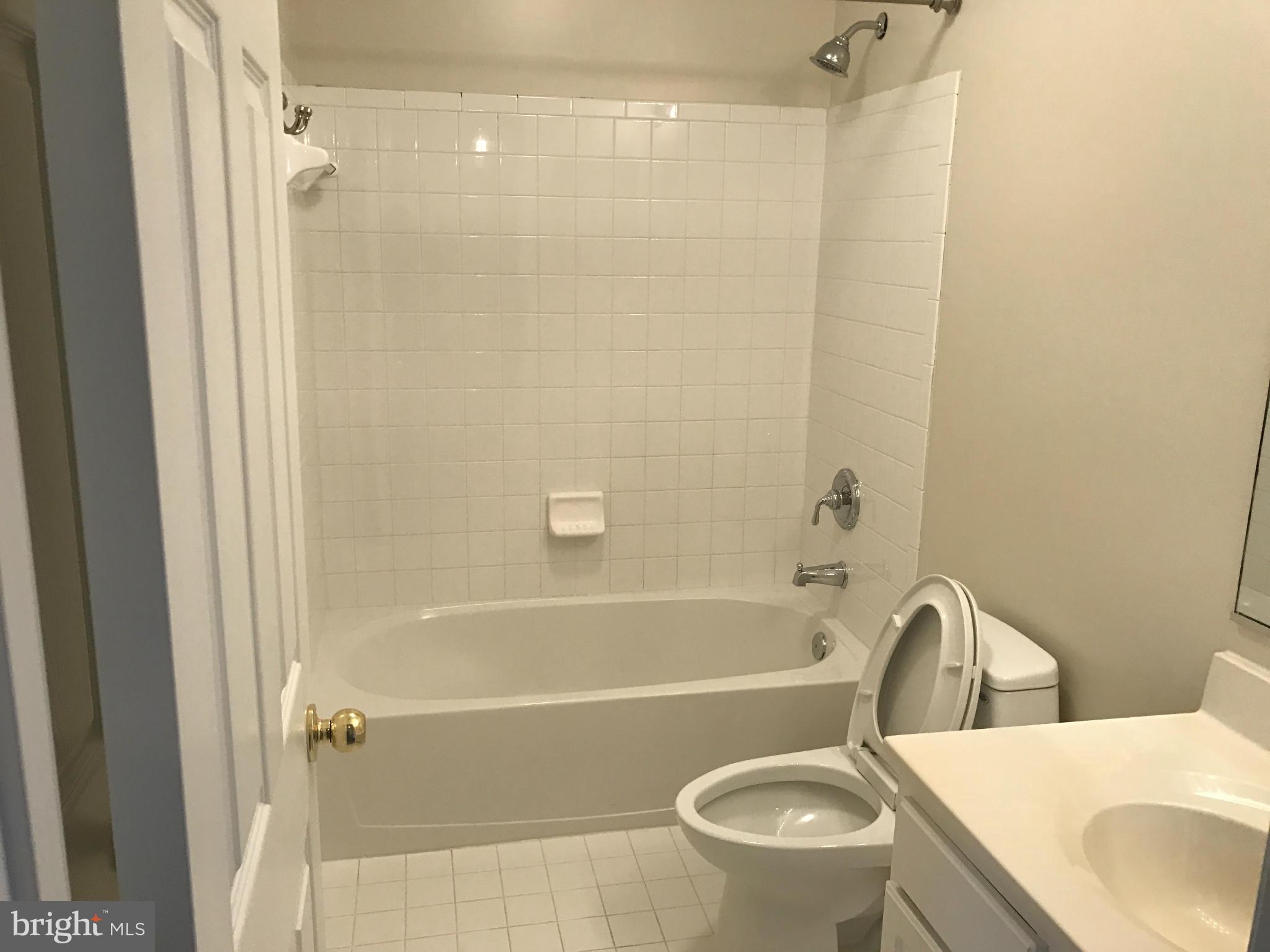 WATERS EDGE - Residential Lease