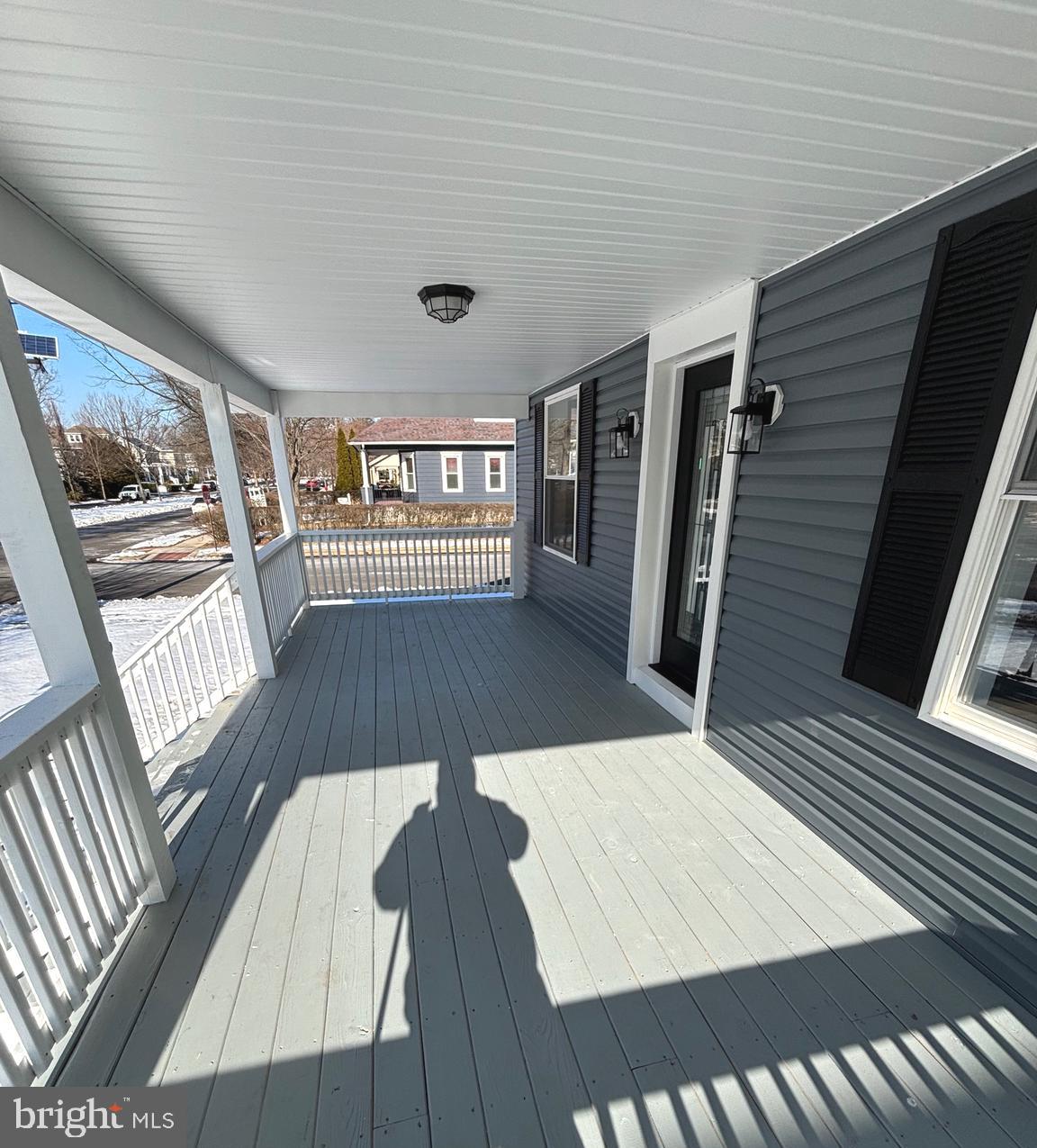 402 BOULEVARD STREET