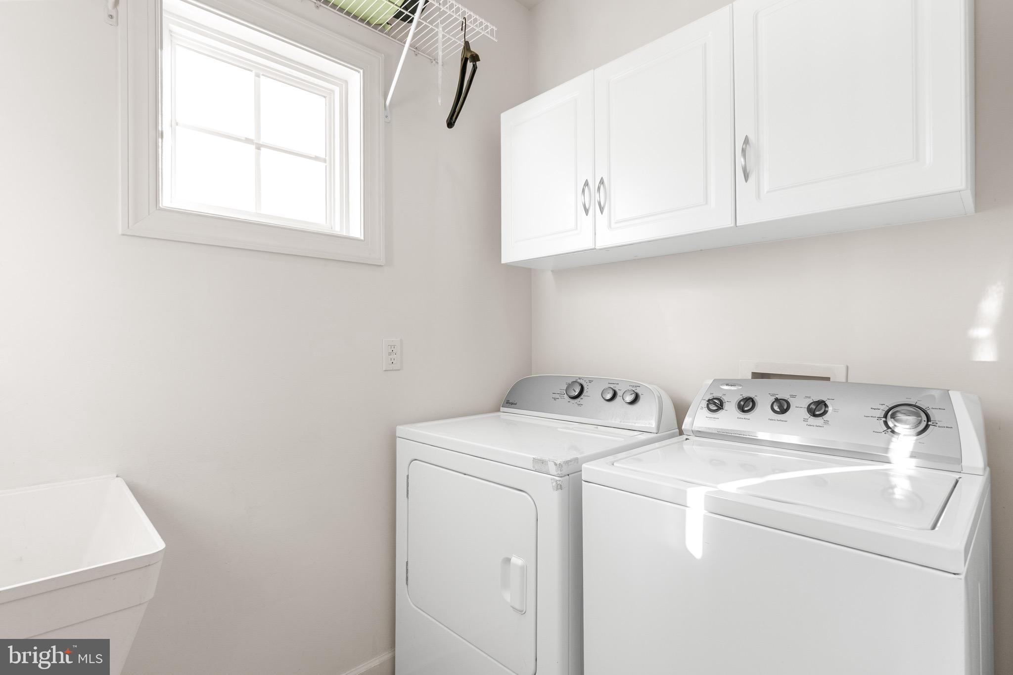 ROLLING RIDGE - Residential