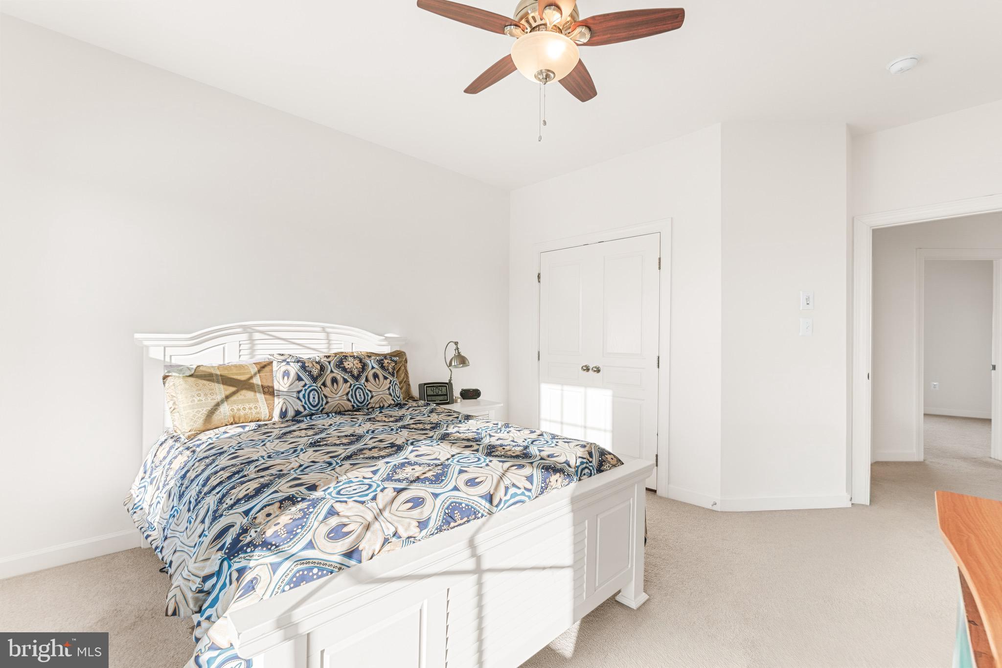 ROLLING RIDGE - Residential