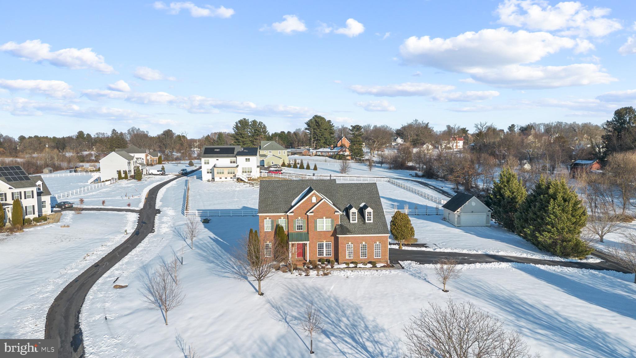 ROLLING RIDGE - Residential
