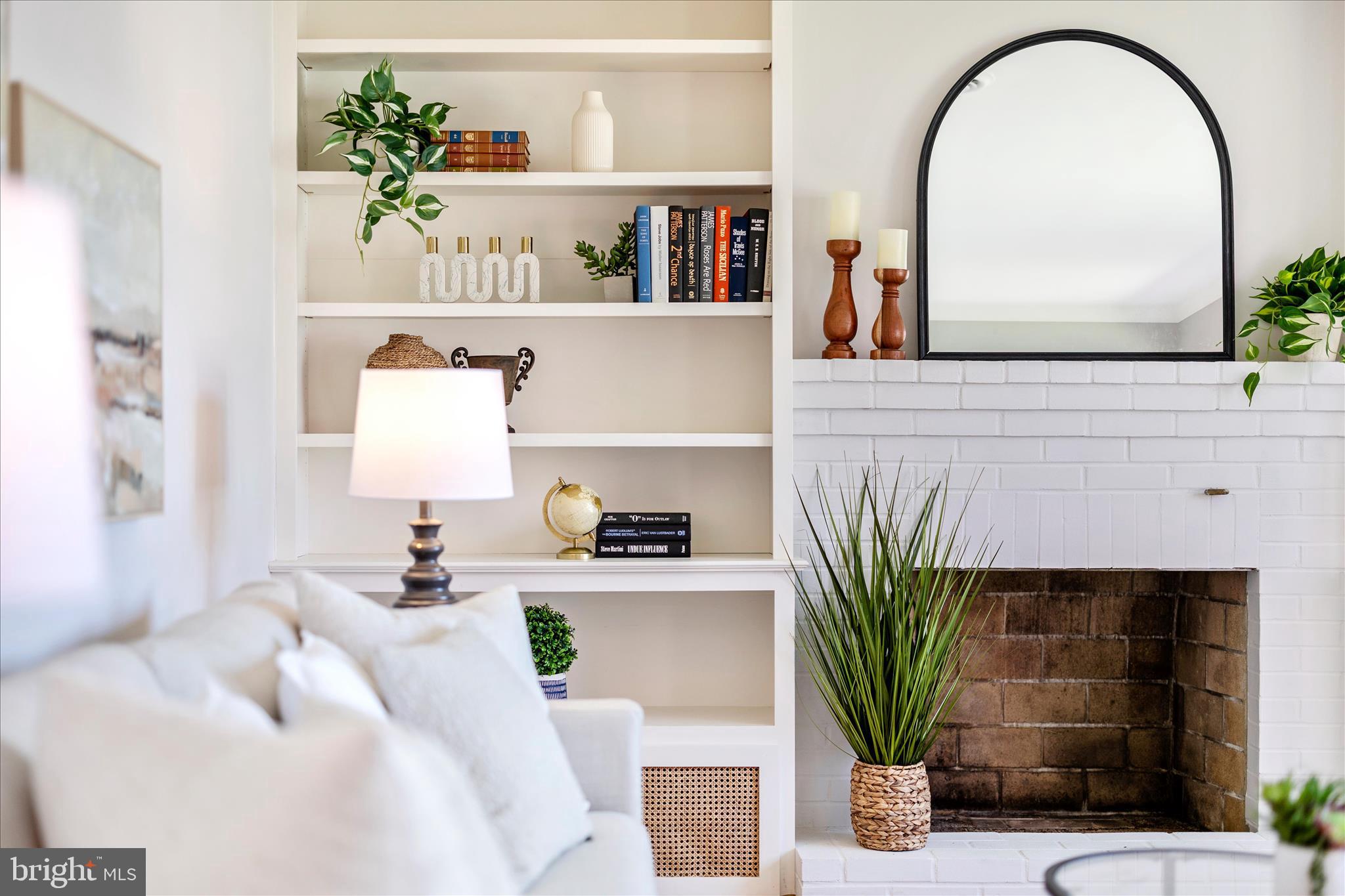 DOWNTOWN FREDERICK - Residential