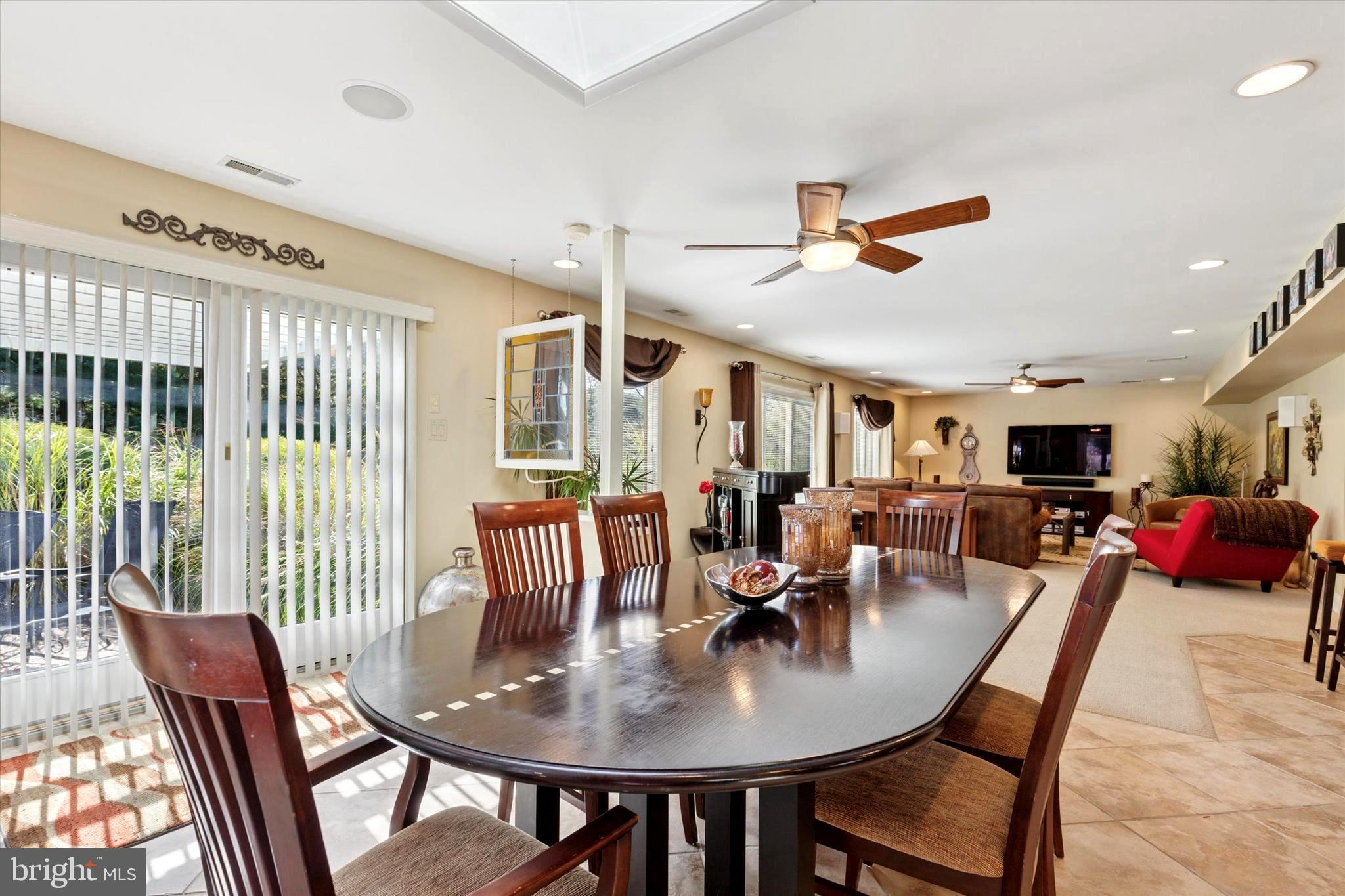 LAFAYETTE HILL - Residential