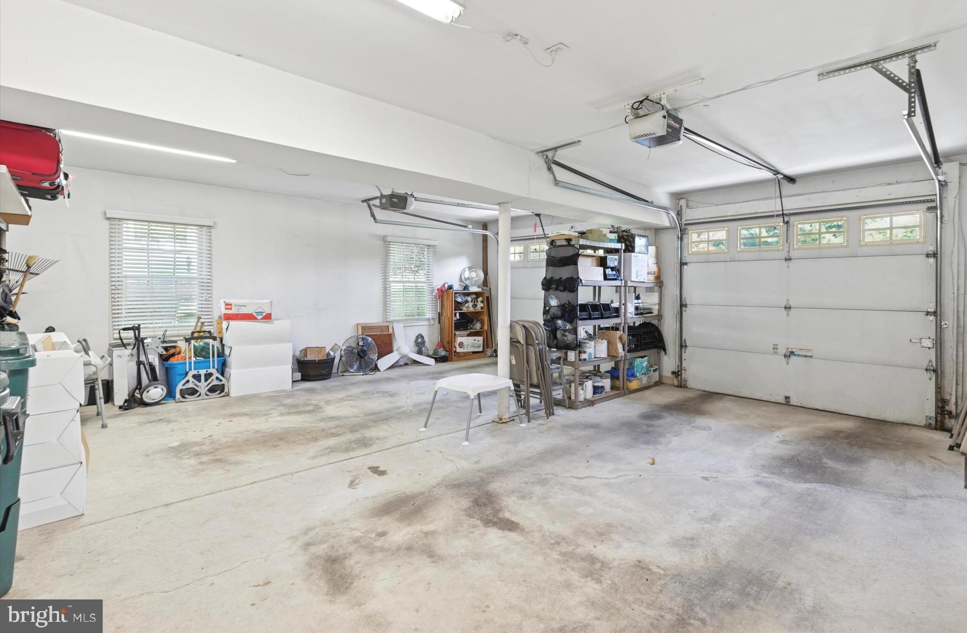 LAFAYETTE HILL - Residential