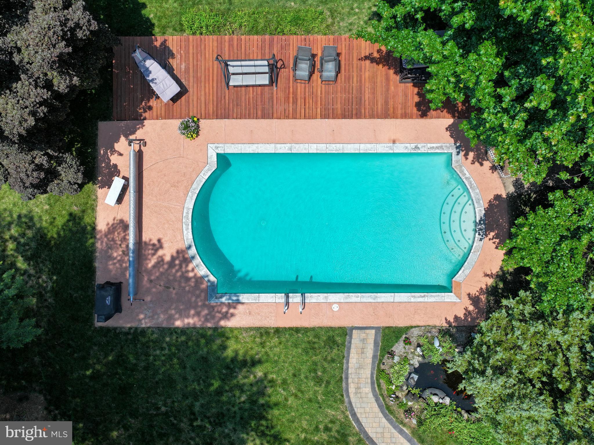 1554 MARCO DRIVE