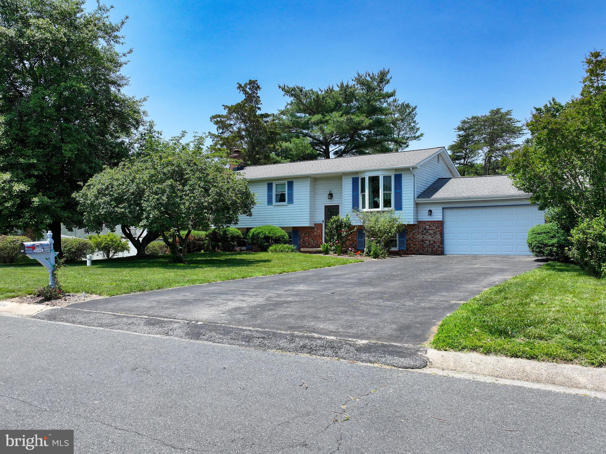 1554 MARCO DRIVE