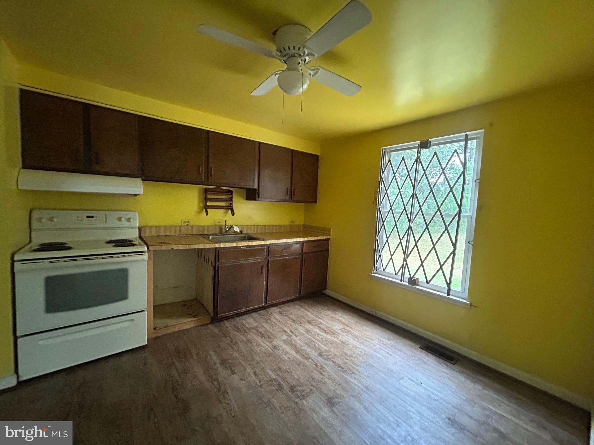 9108 RIDGEWOOD DRIVE