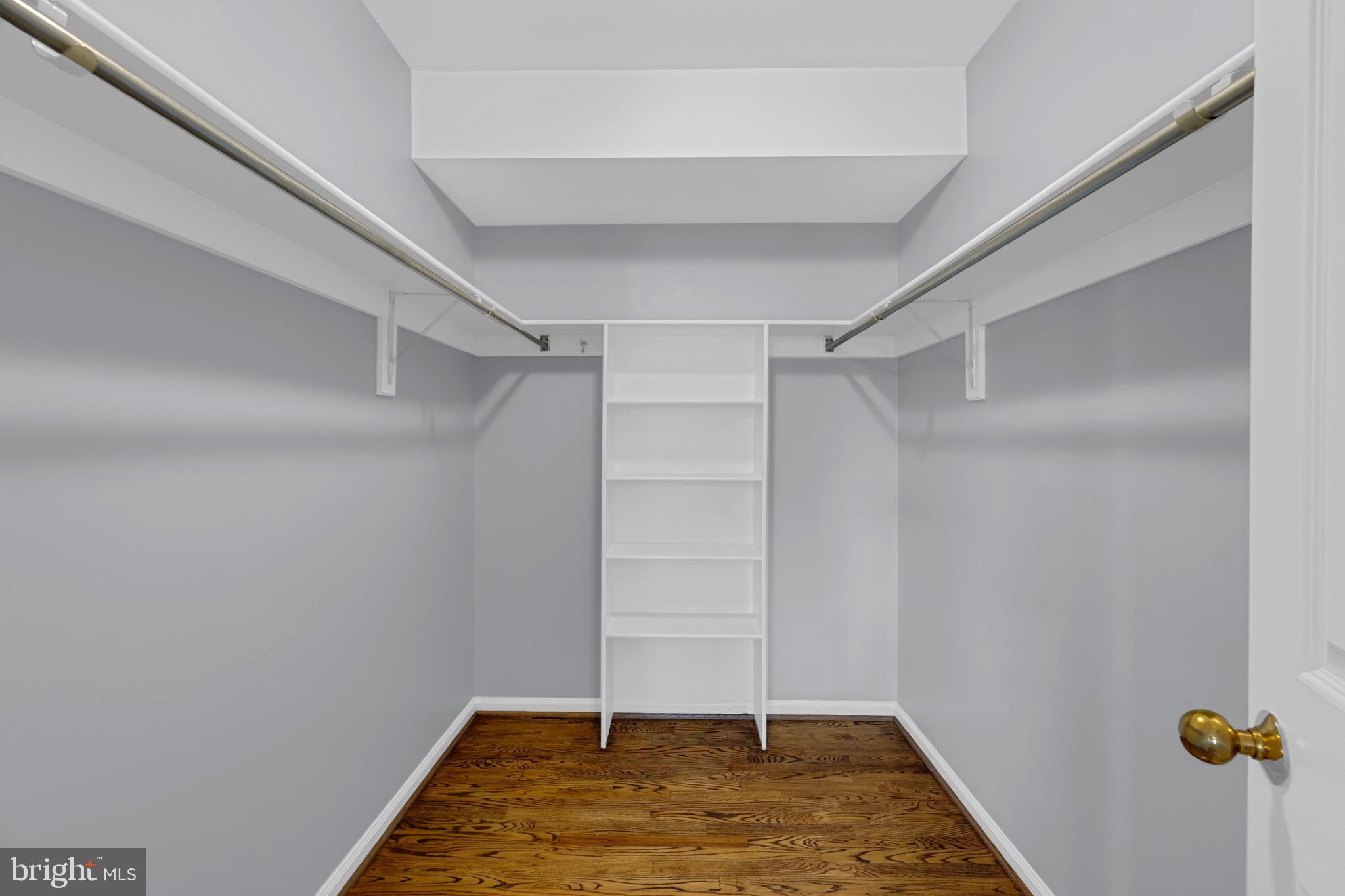 CROSSPOINTE - Residential