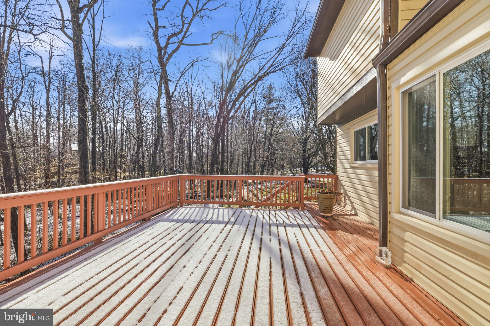 CROSSPOINTE - Residential