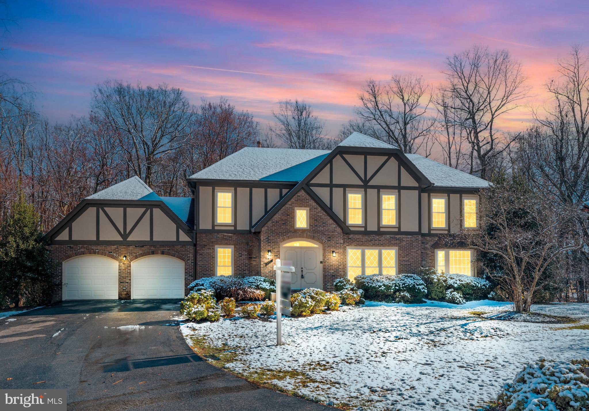 CROSSPOINTE - Residential