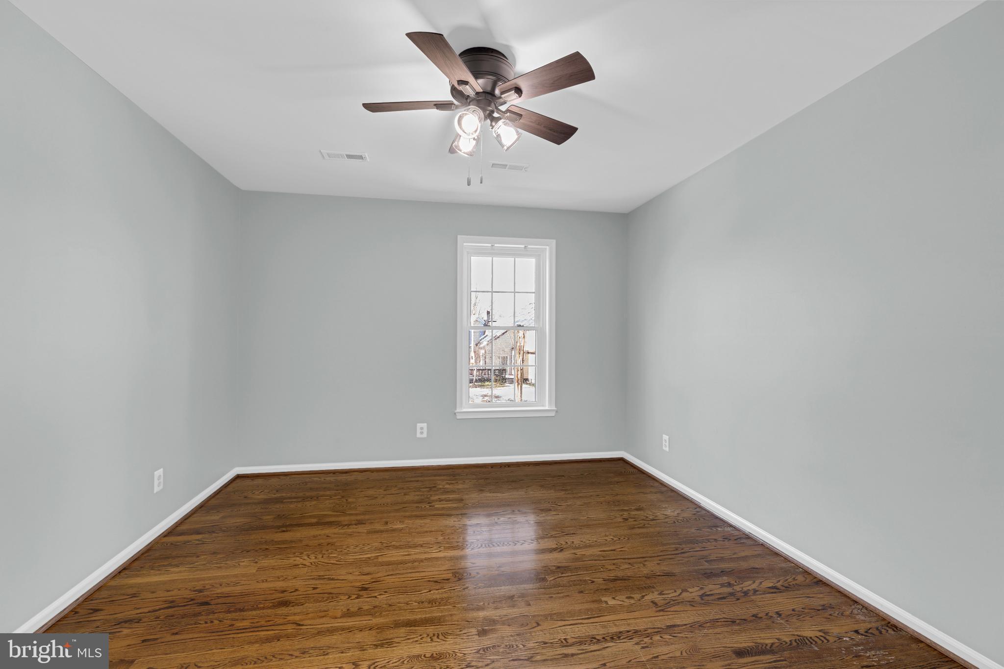 CROSSPOINTE - Residential