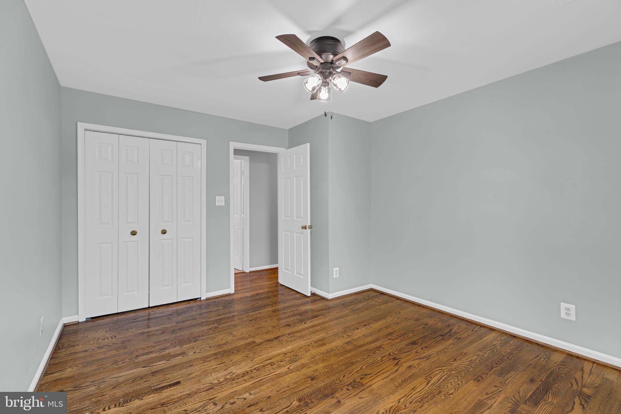 CROSSPOINTE - Residential