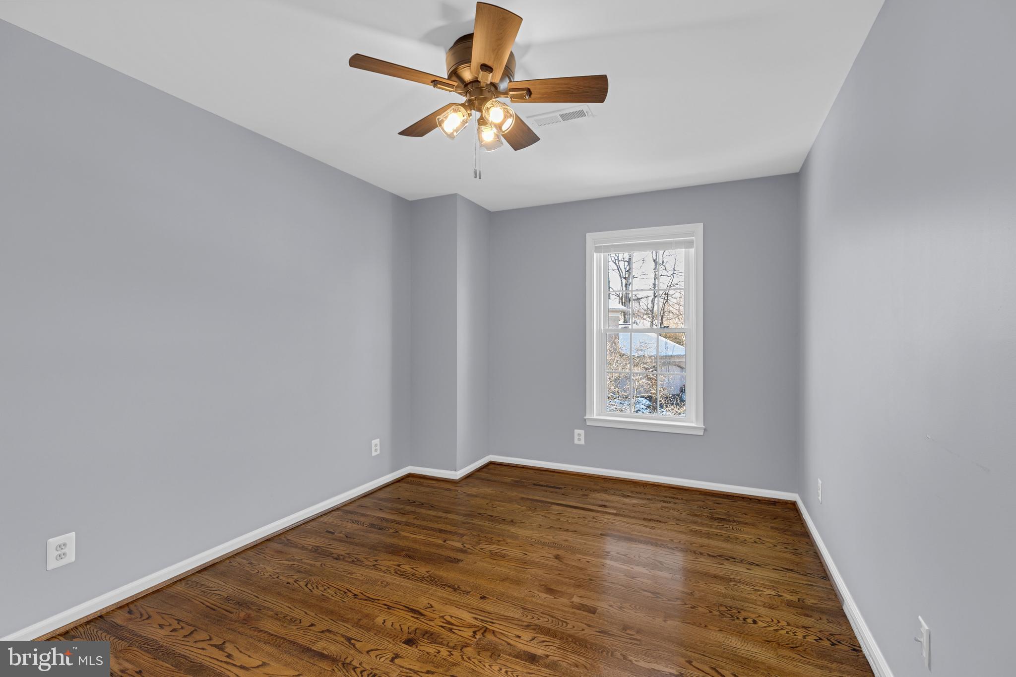 CROSSPOINTE - Residential