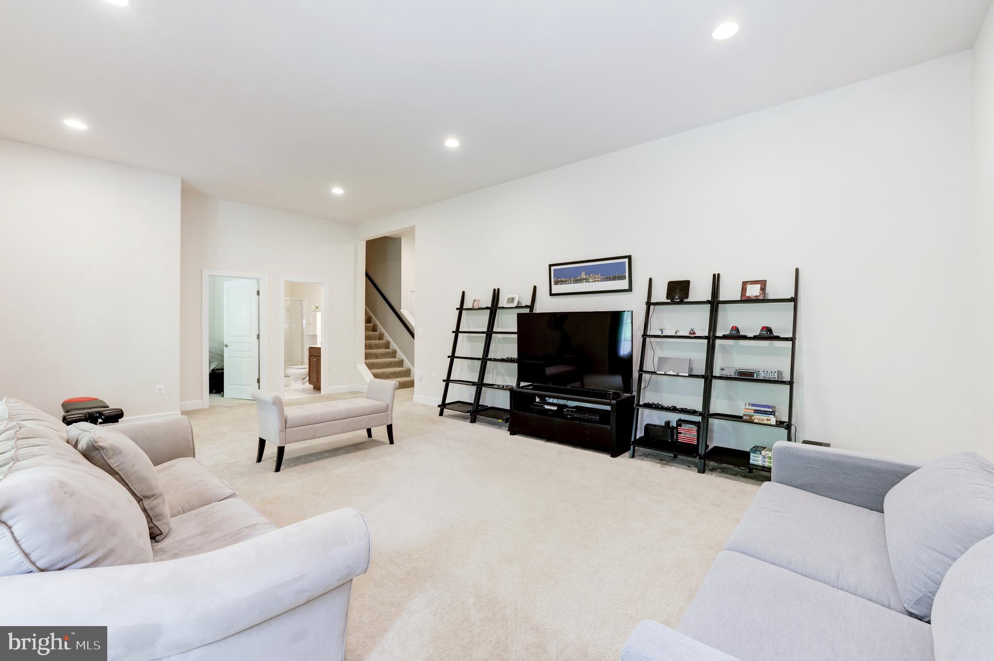 PRESERVE AT SCOTTS RUN - Residential