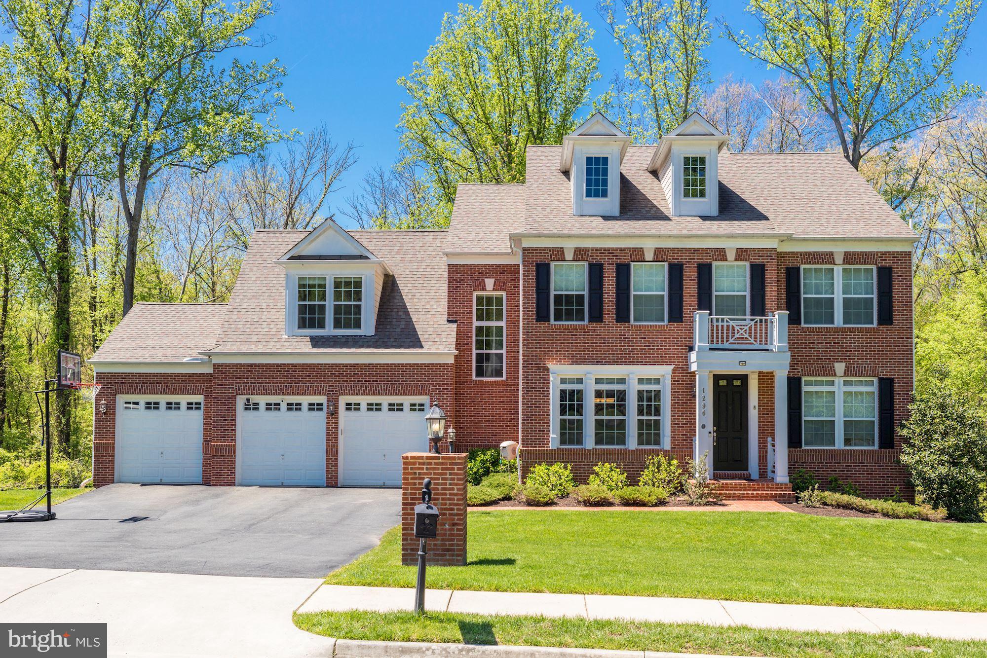 PRESERVE AT SCOTTS RUN - Residential