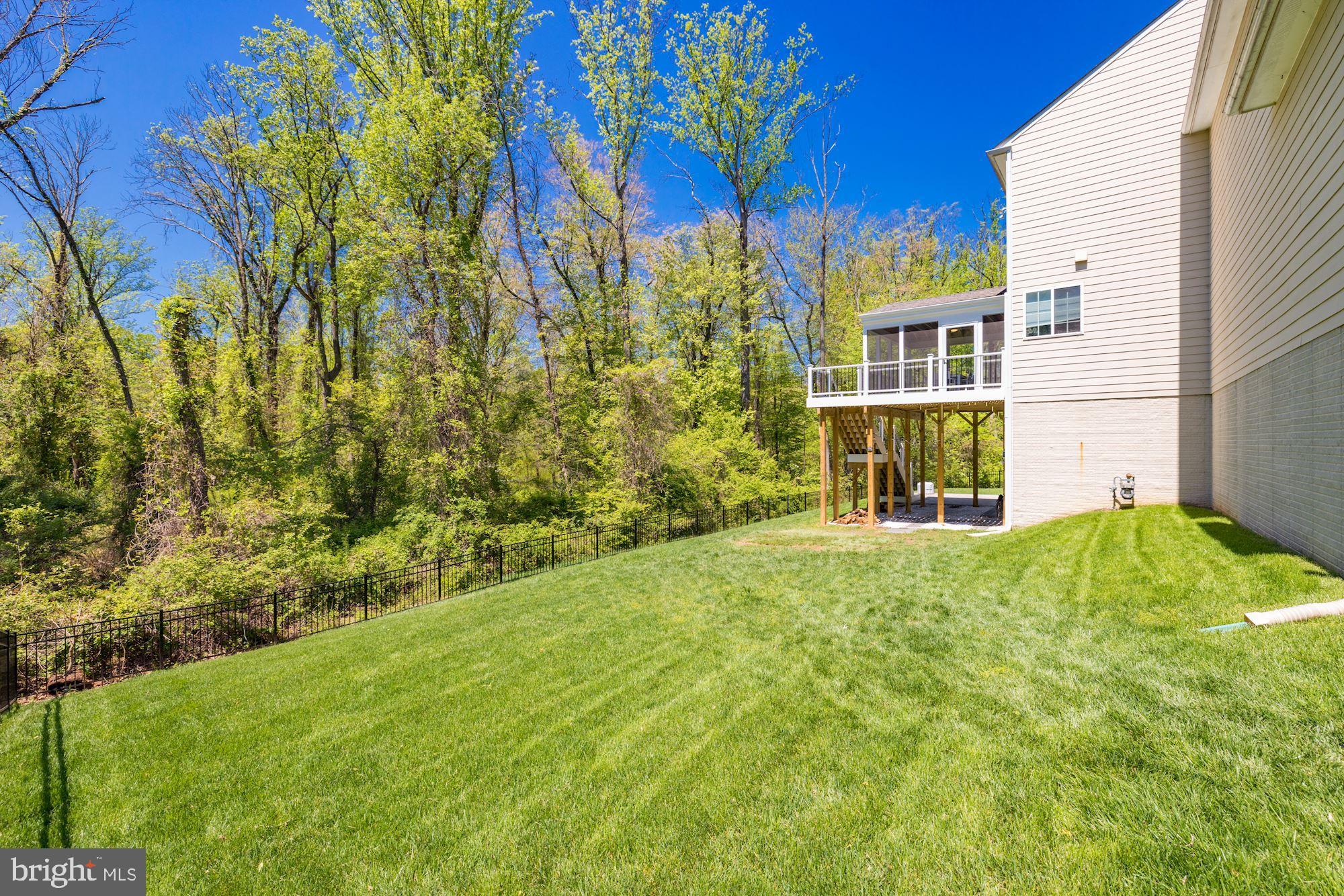 PRESERVE AT SCOTTS RUN - Residential