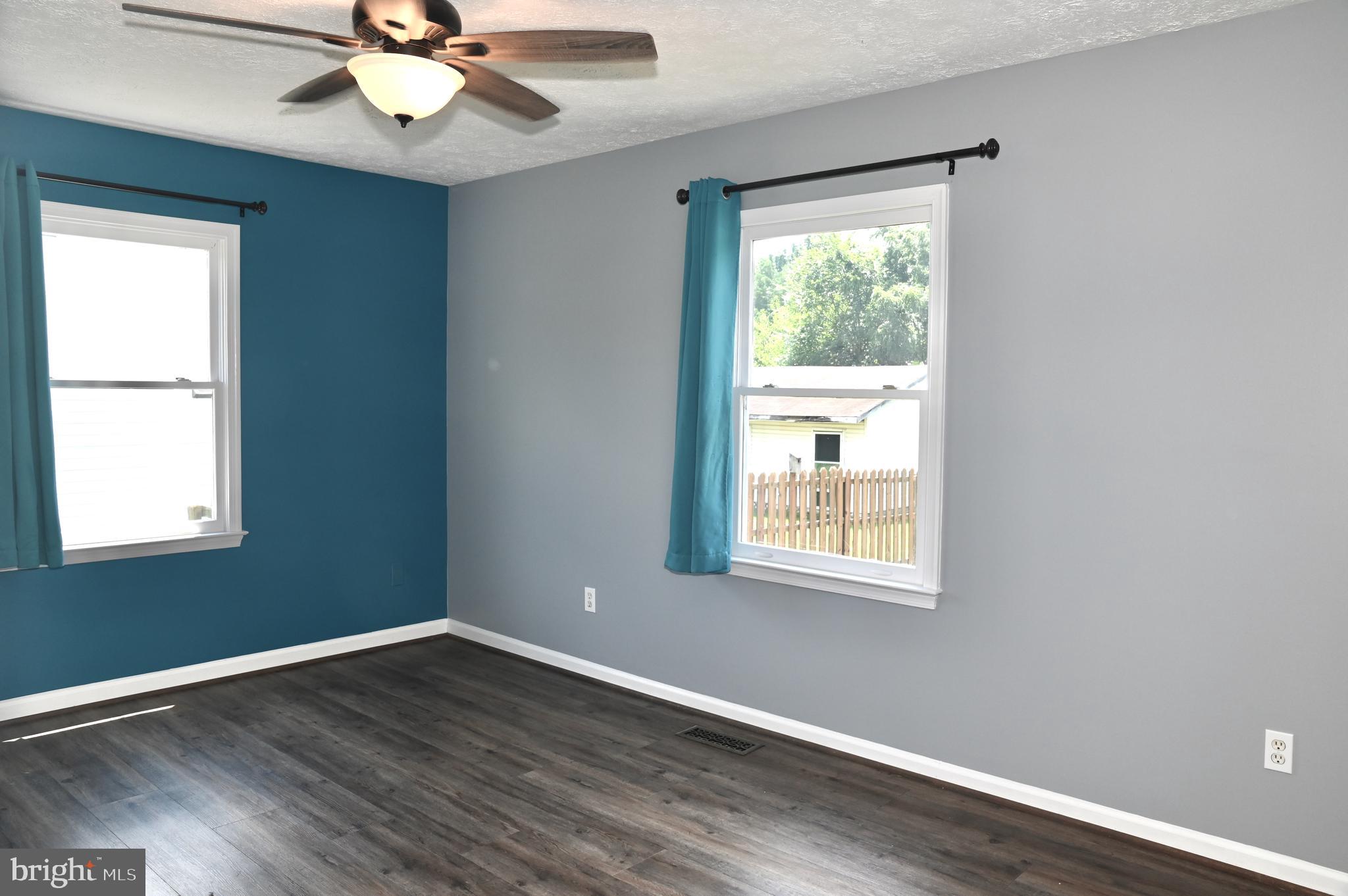 MEADOWBROOKE - Residential