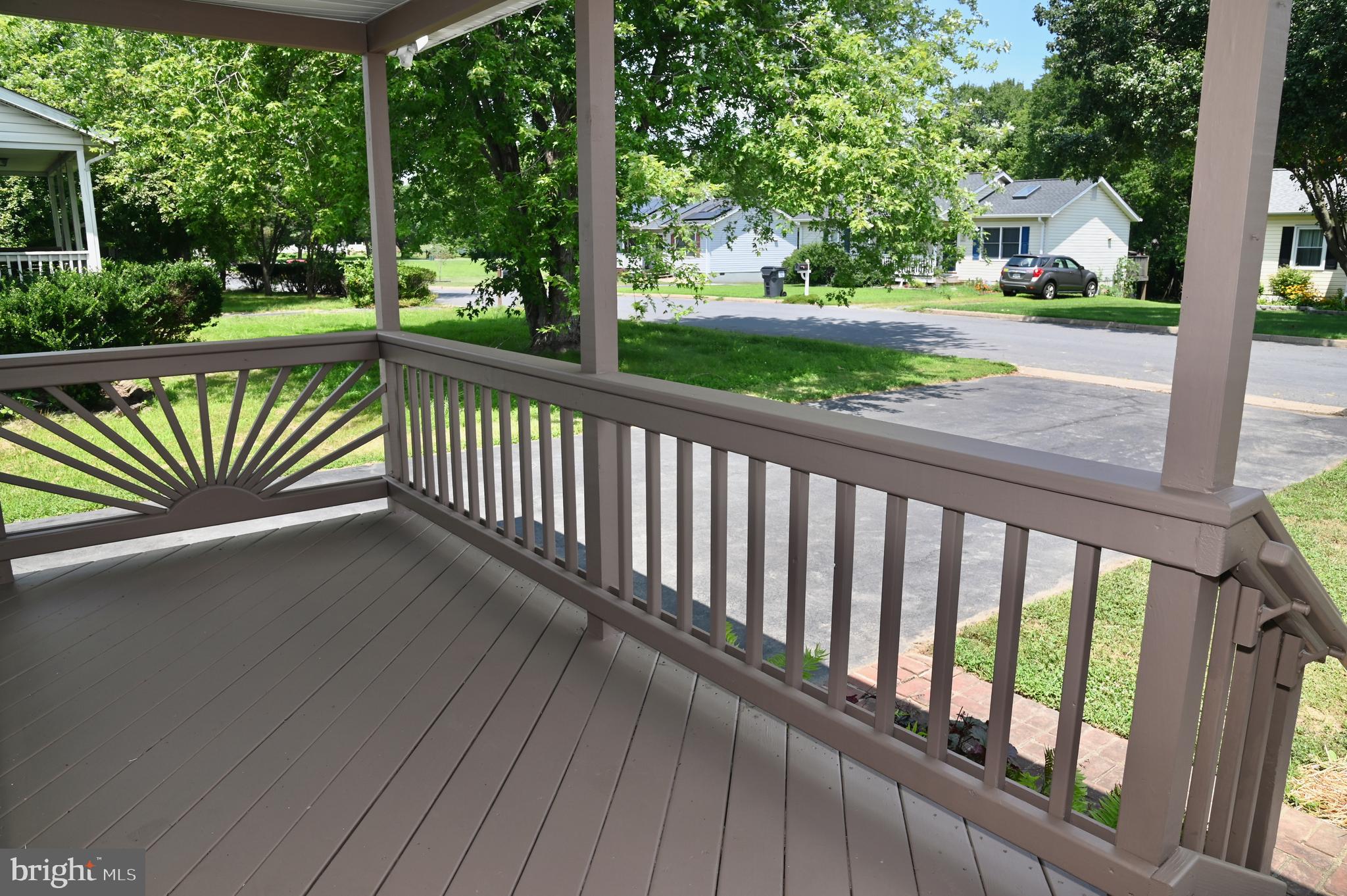 MEADOWBROOKE - Residential