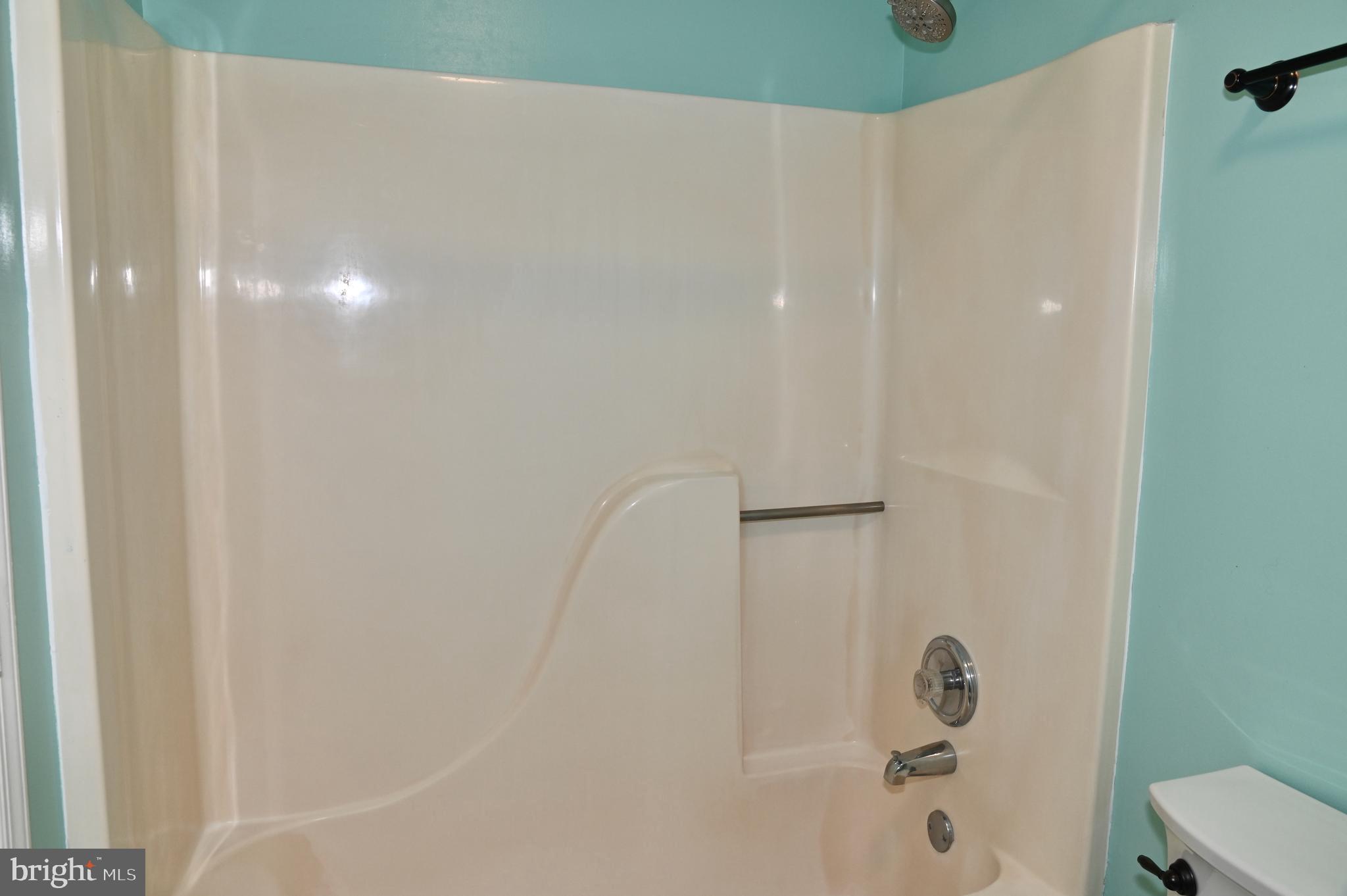 MEADOWBROOKE - Residential