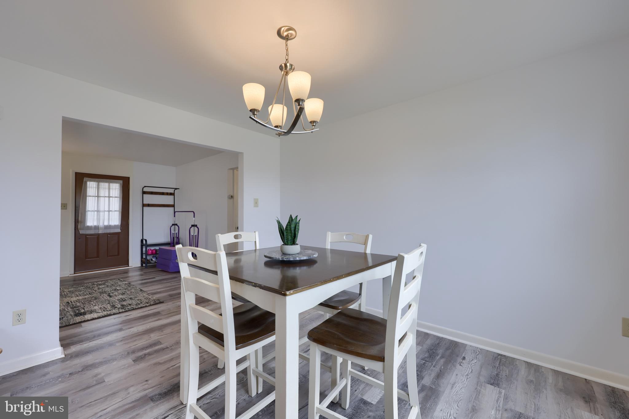 LINCOLN HEIGHTS - Residential