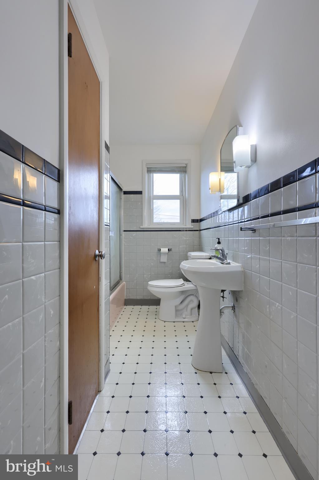 LINCOLN HEIGHTS - Residential