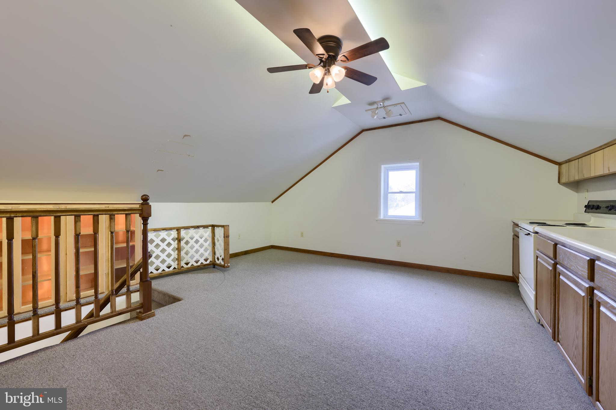 LINCOLN HEIGHTS - Residential