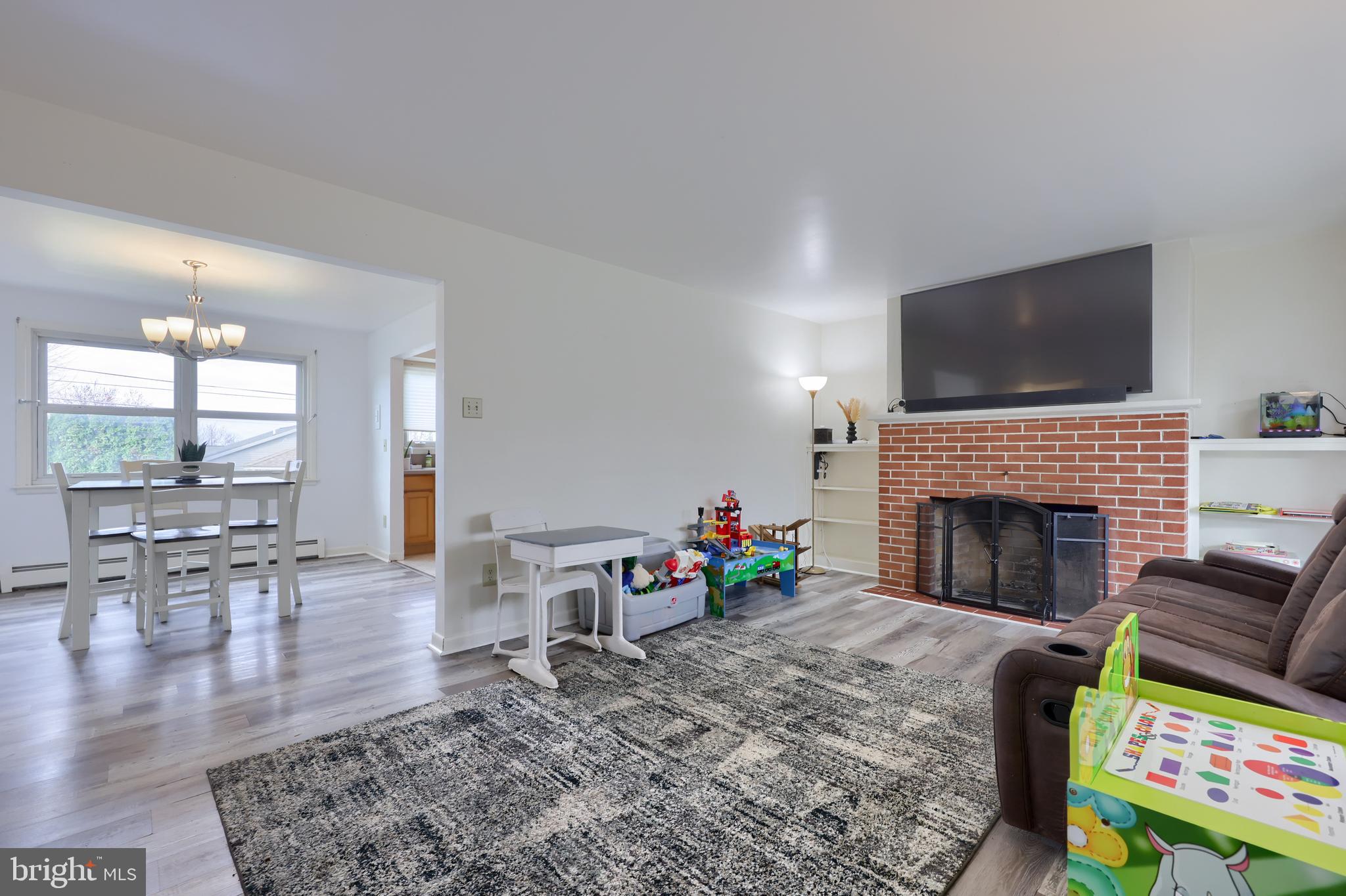 LINCOLN HEIGHTS - Residential