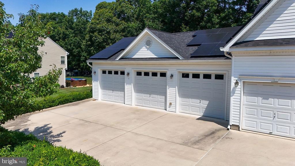 31 JOHNS WAY