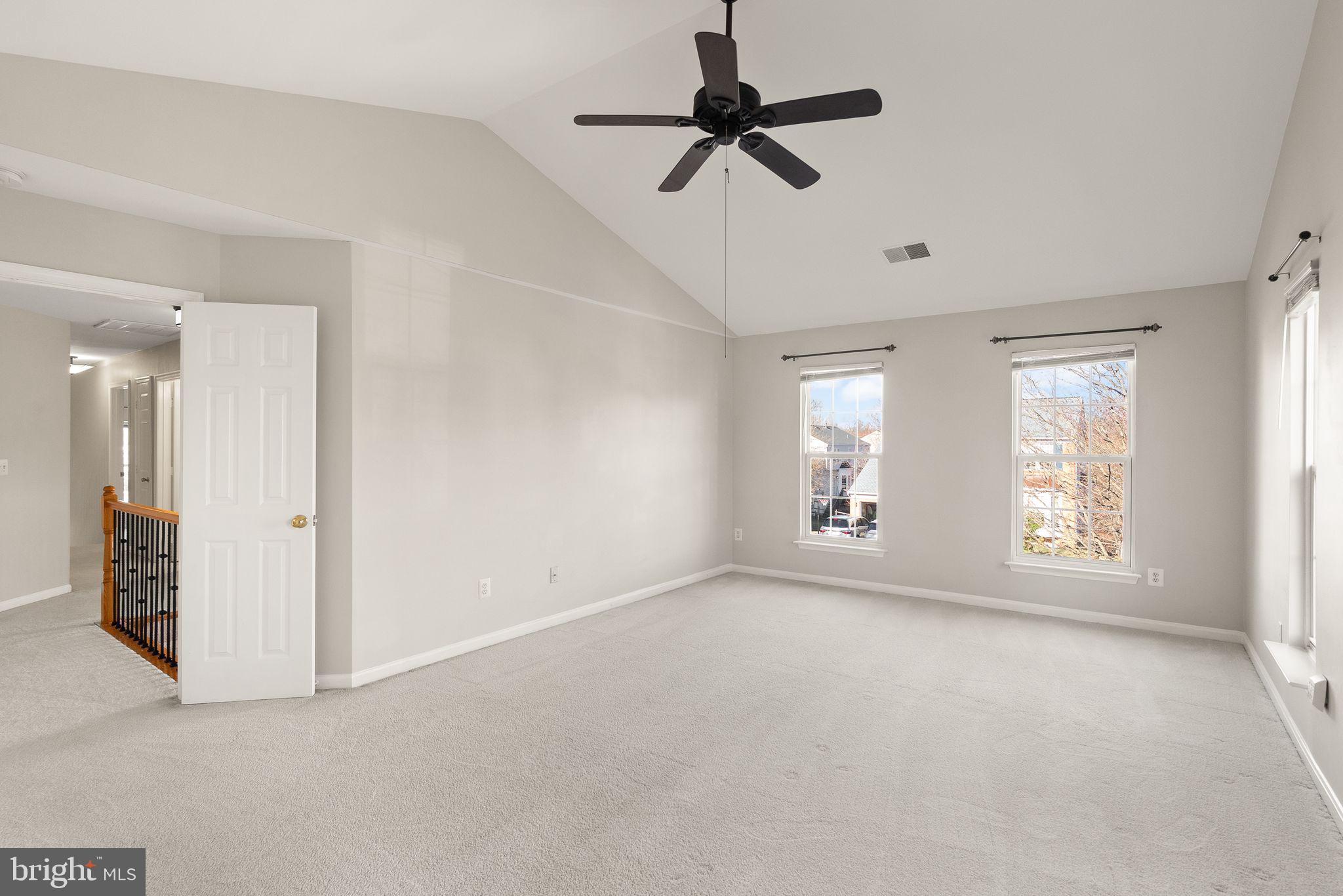 POTOMAC STATION - Residential