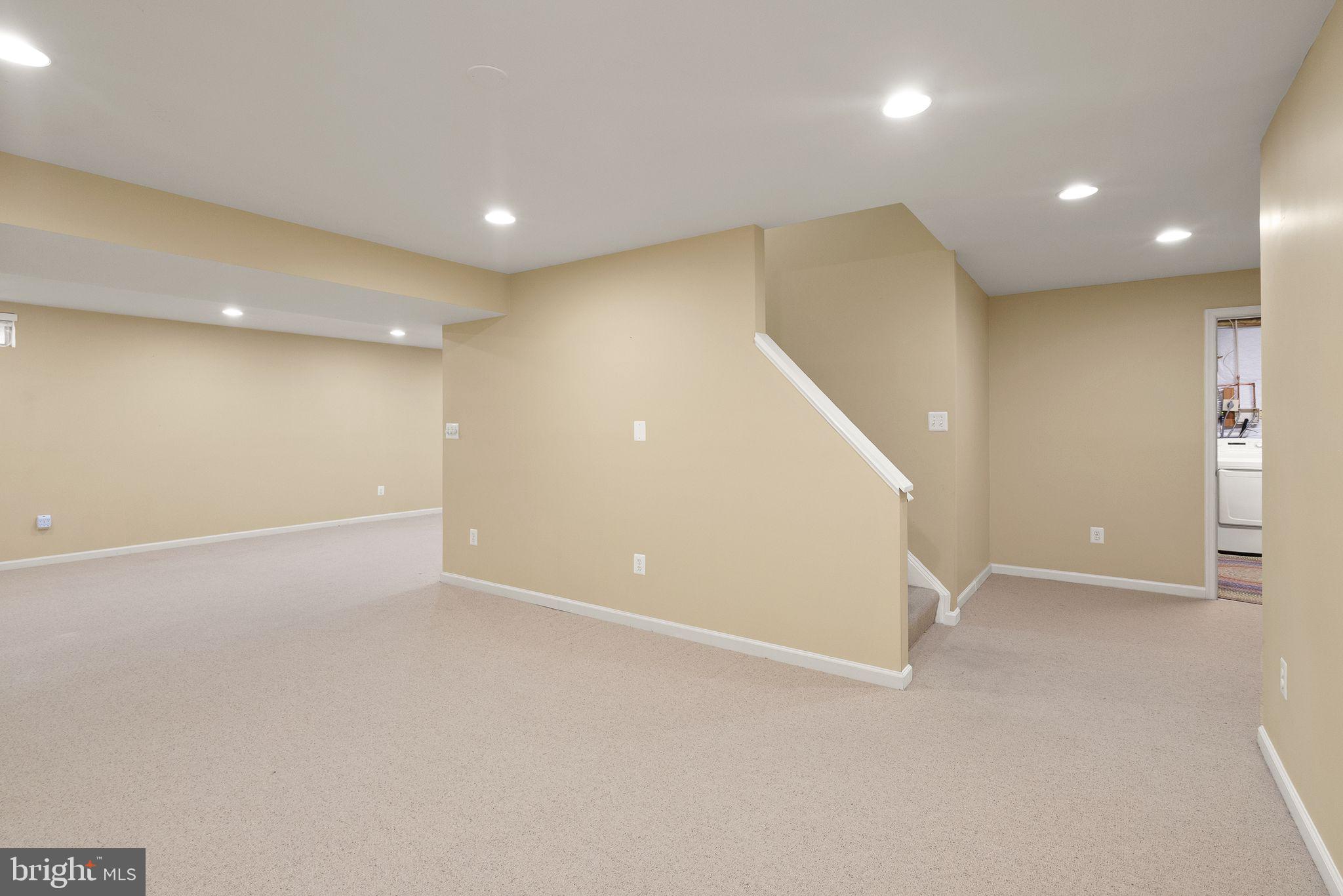 POTOMAC STATION - Residential