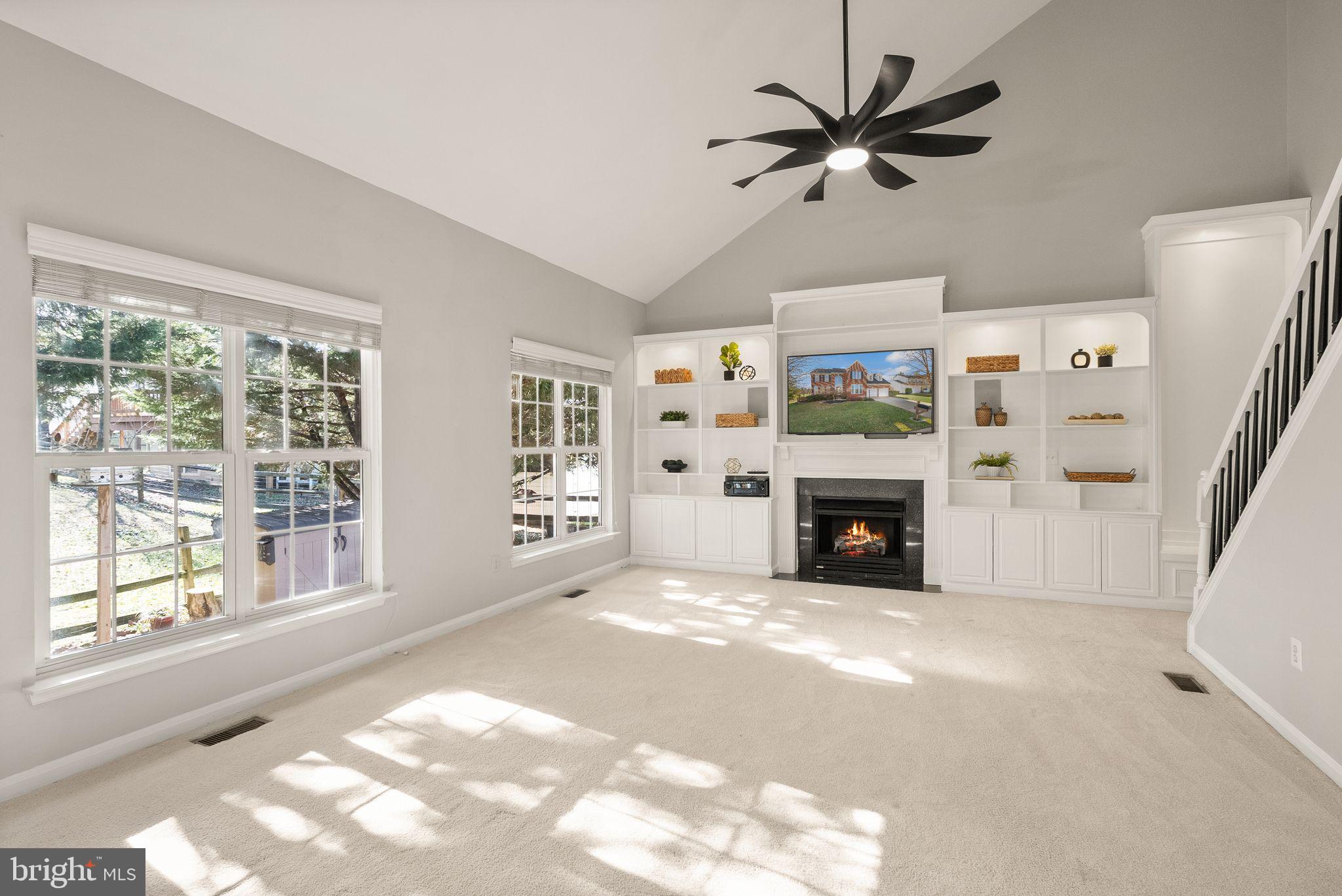 POTOMAC STATION - Residential