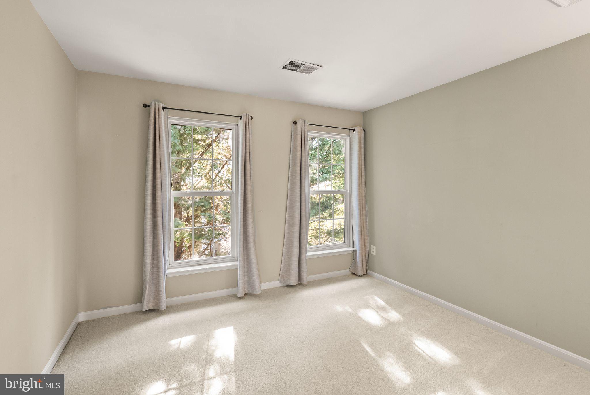 POTOMAC STATION - Residential