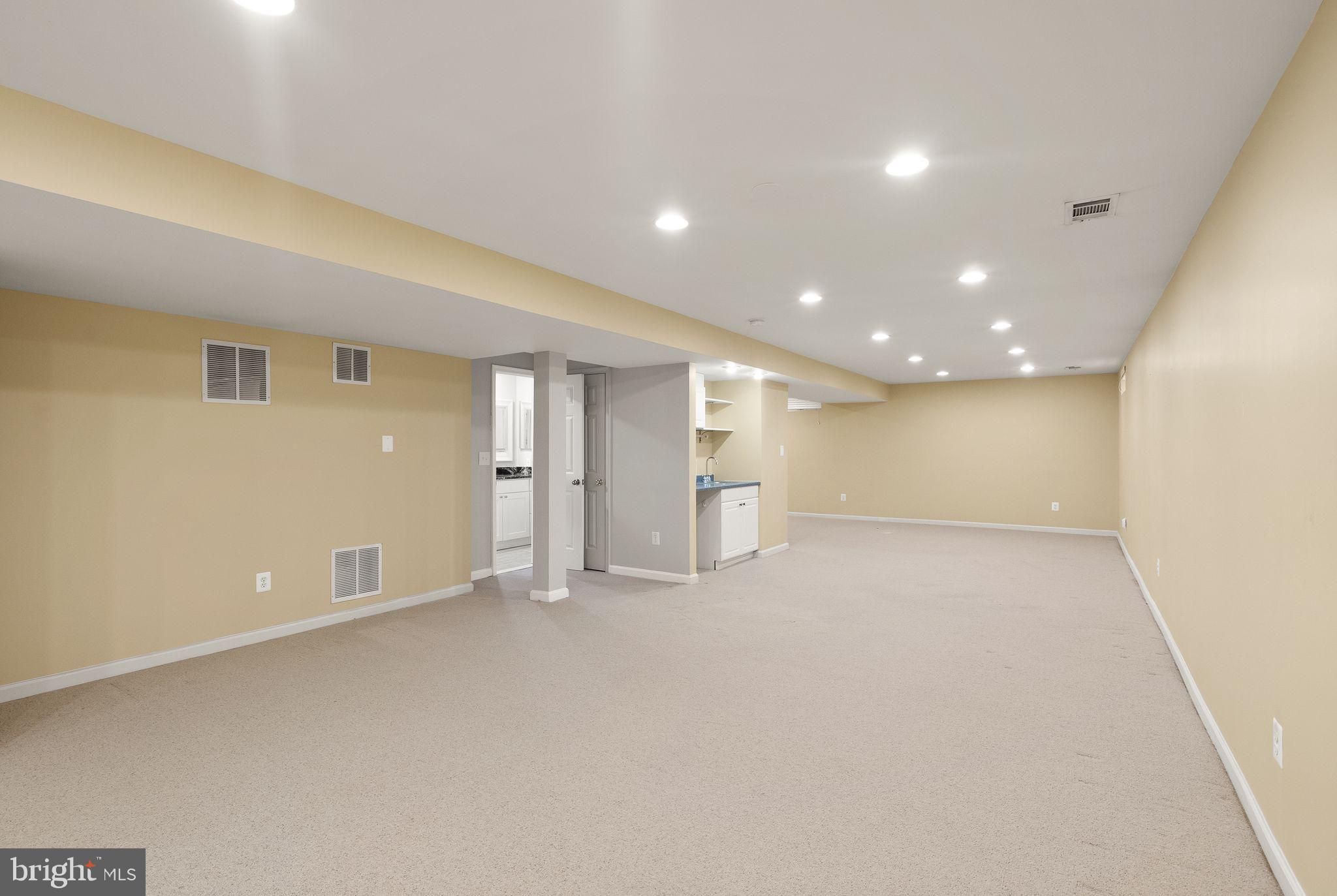 POTOMAC STATION - Residential