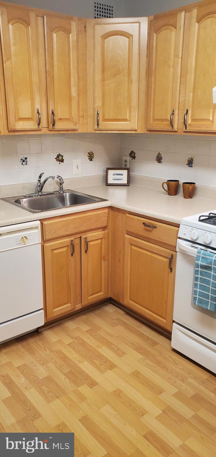 KENWOOD - Residential