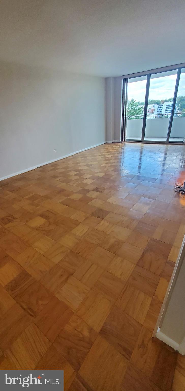 KENWOOD - Residential