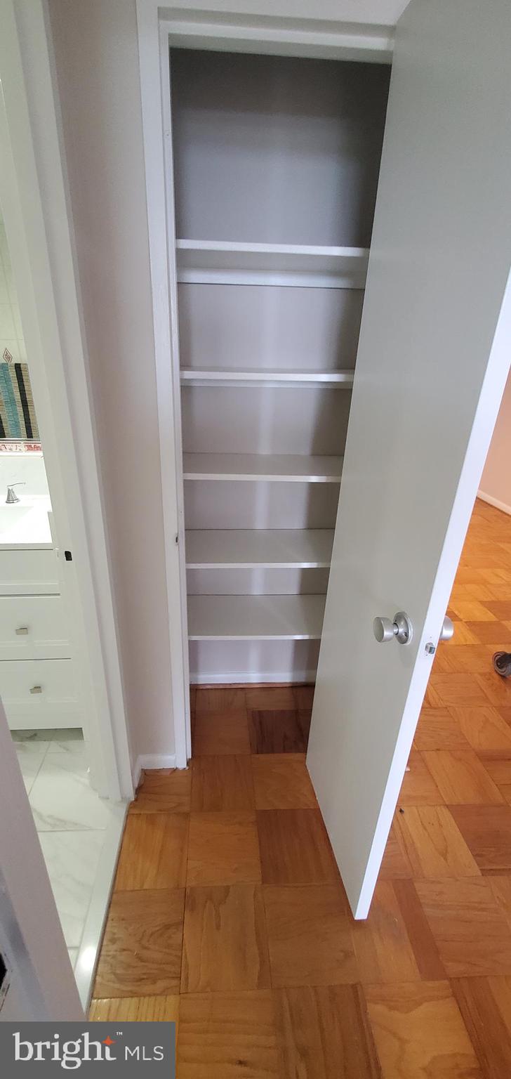 KENWOOD - Residential