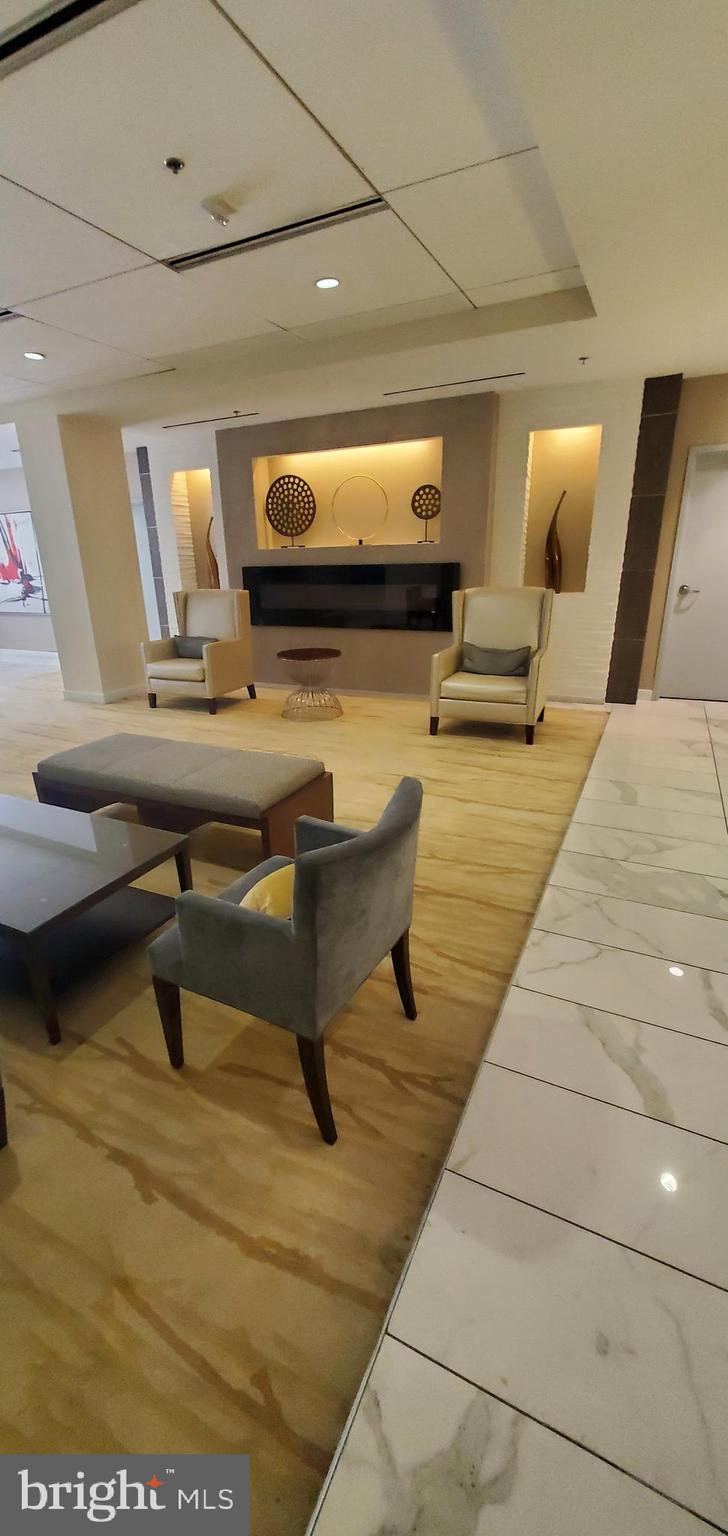 KENWOOD - Residential